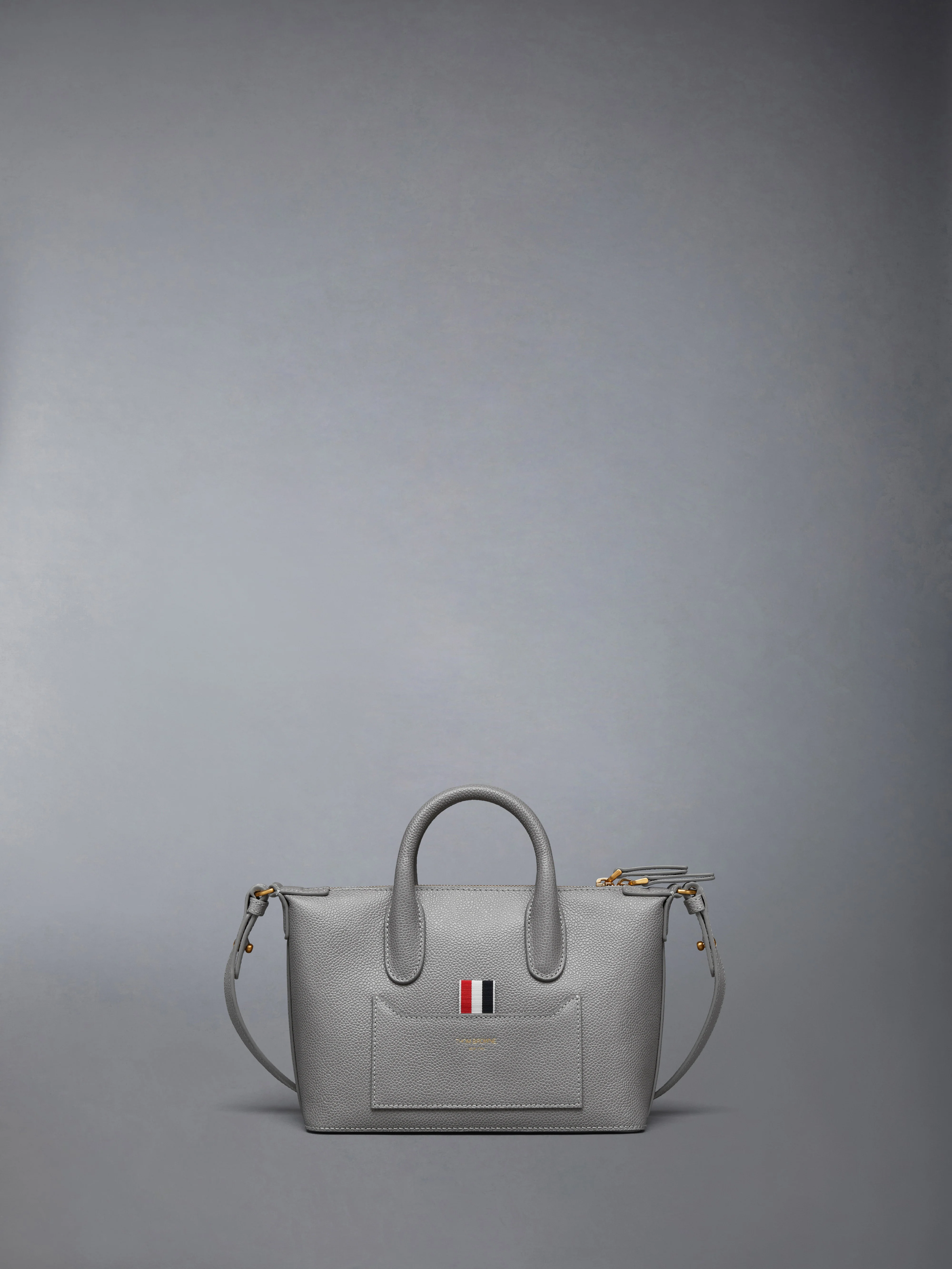 PEBBLE GRAIN MICRO SOFT DUFFLE