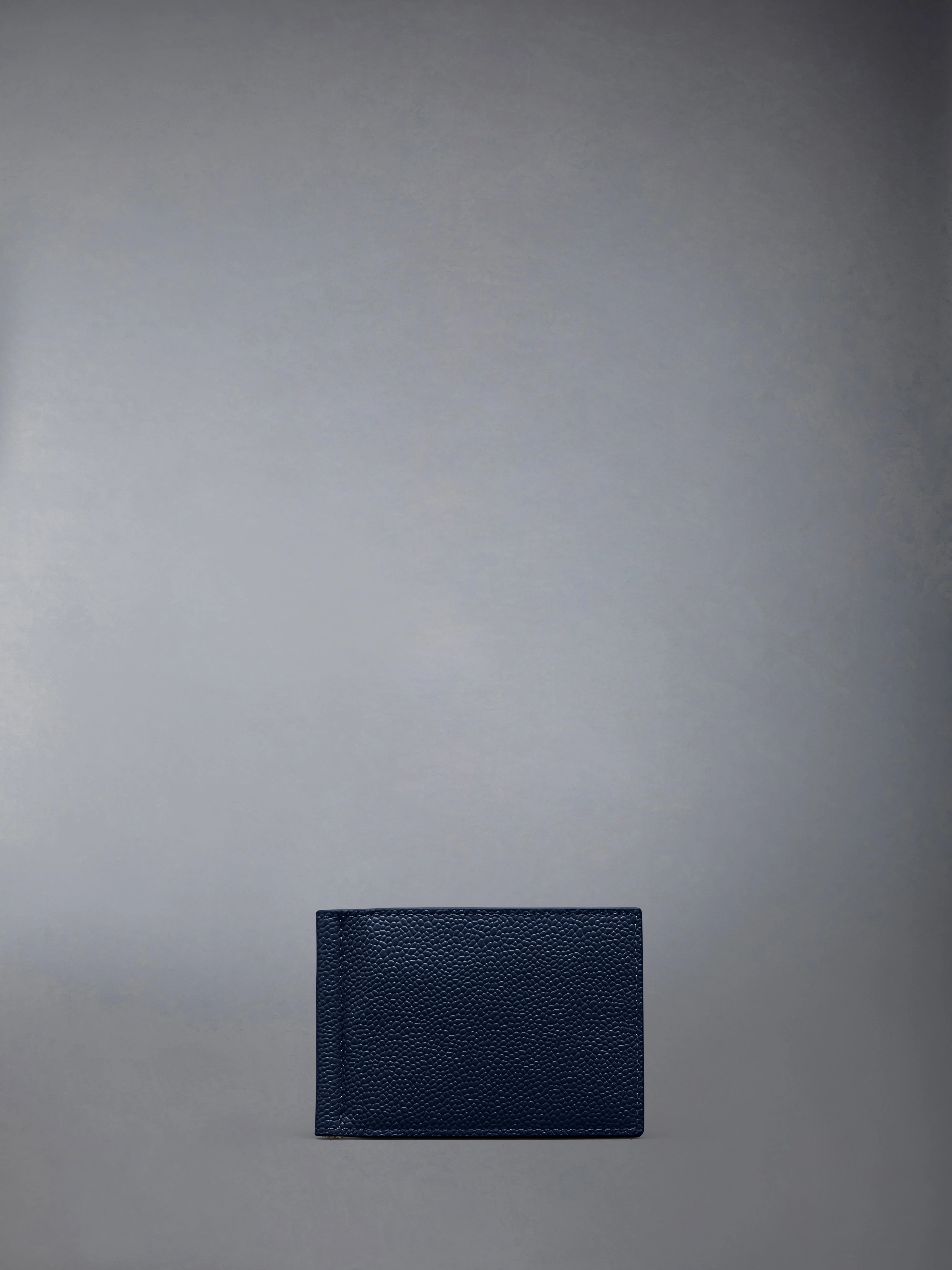 PEBBLE GRAIN MONEY CLIP WALLET