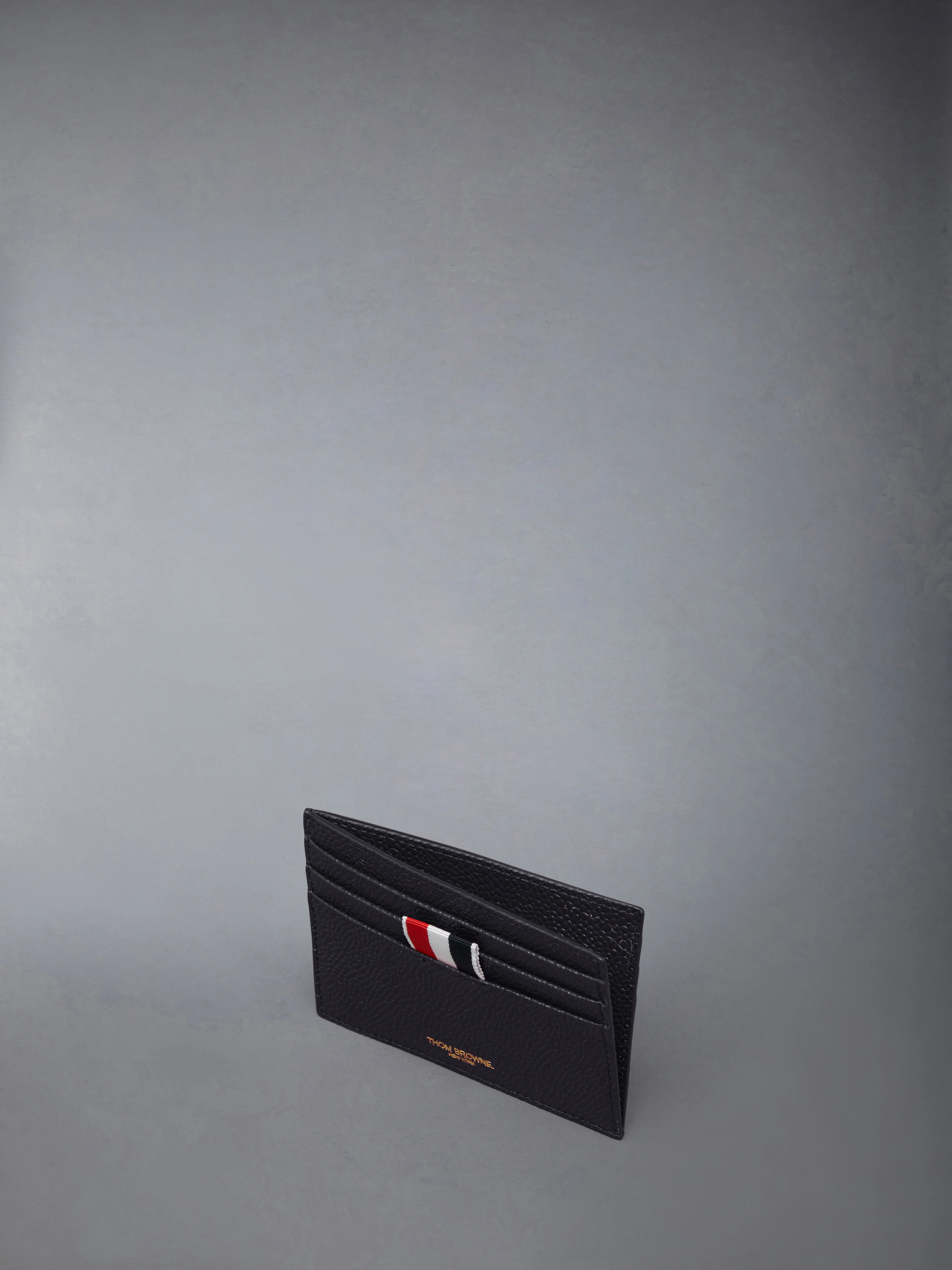10339-pebble-grain-note-compartment-card-holder-3.webp PEBBLE GRAIN NOTE COMPARTMENT CARD HOLDER
