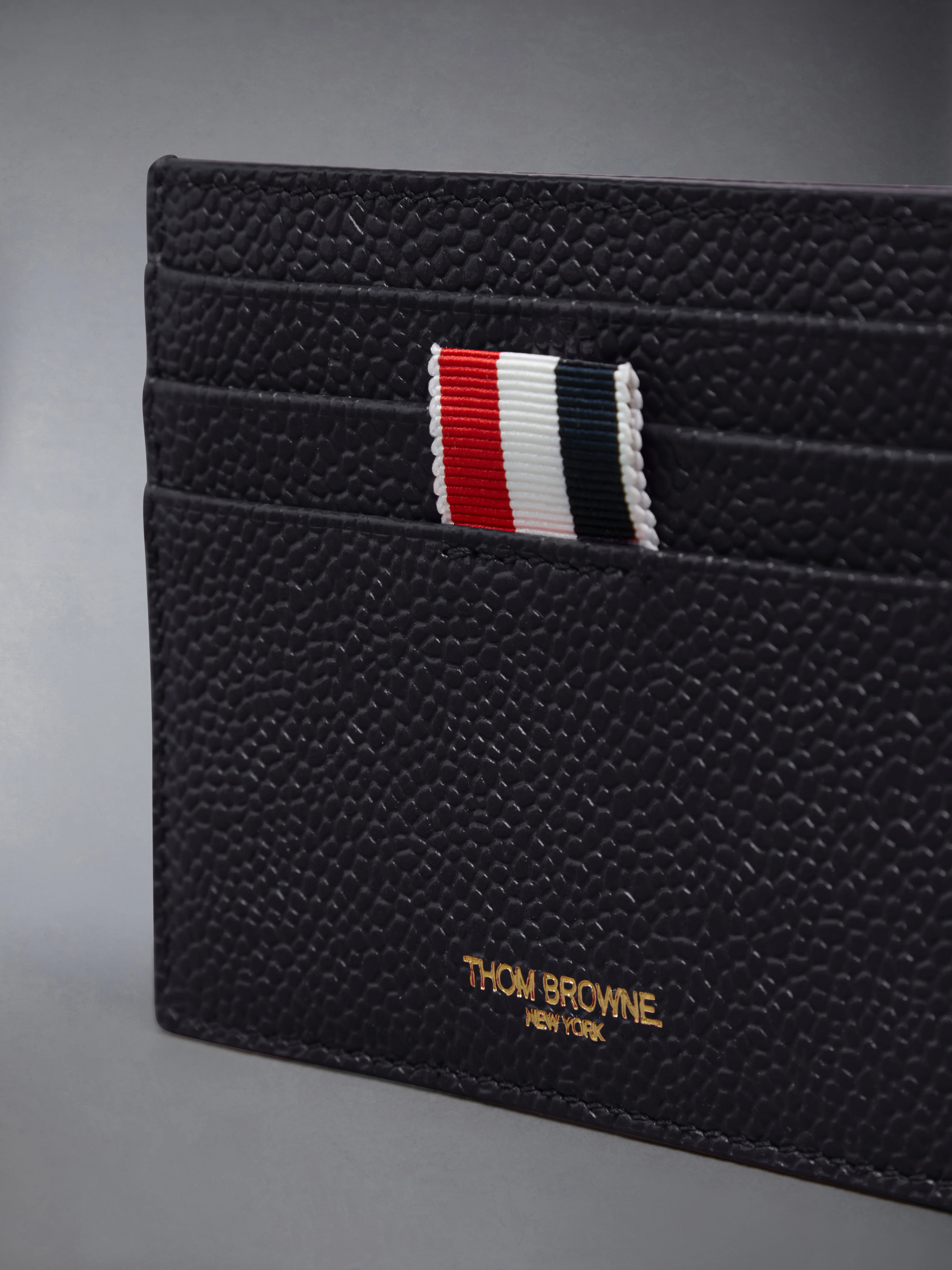 10339-pebble-grain-note-compartment-card-holder-4.webp PEBBLE GRAIN NOTE COMPARTMENT CARD HOLDER