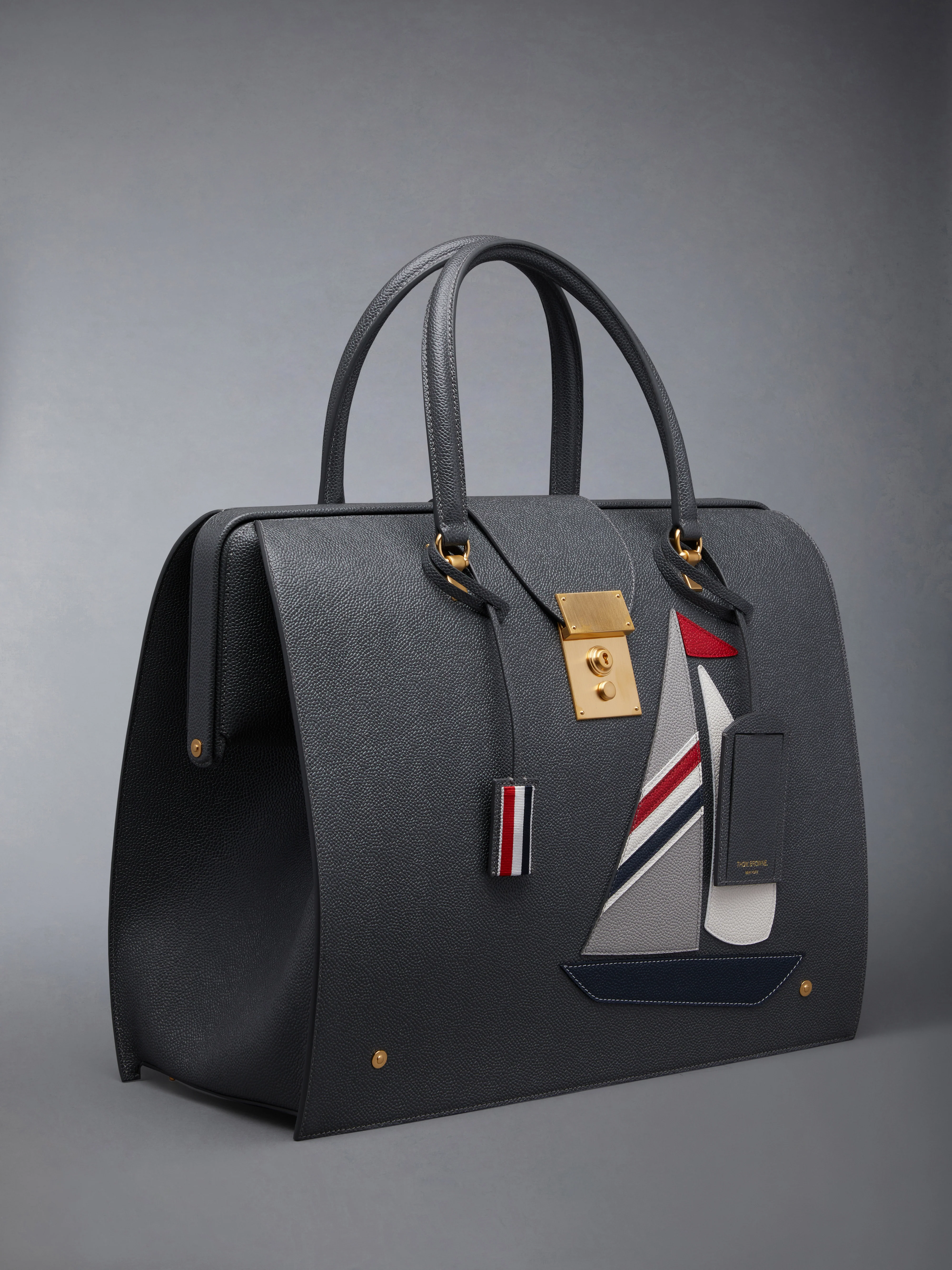 Pebble Grain Sailboat Mr. Thom Bag