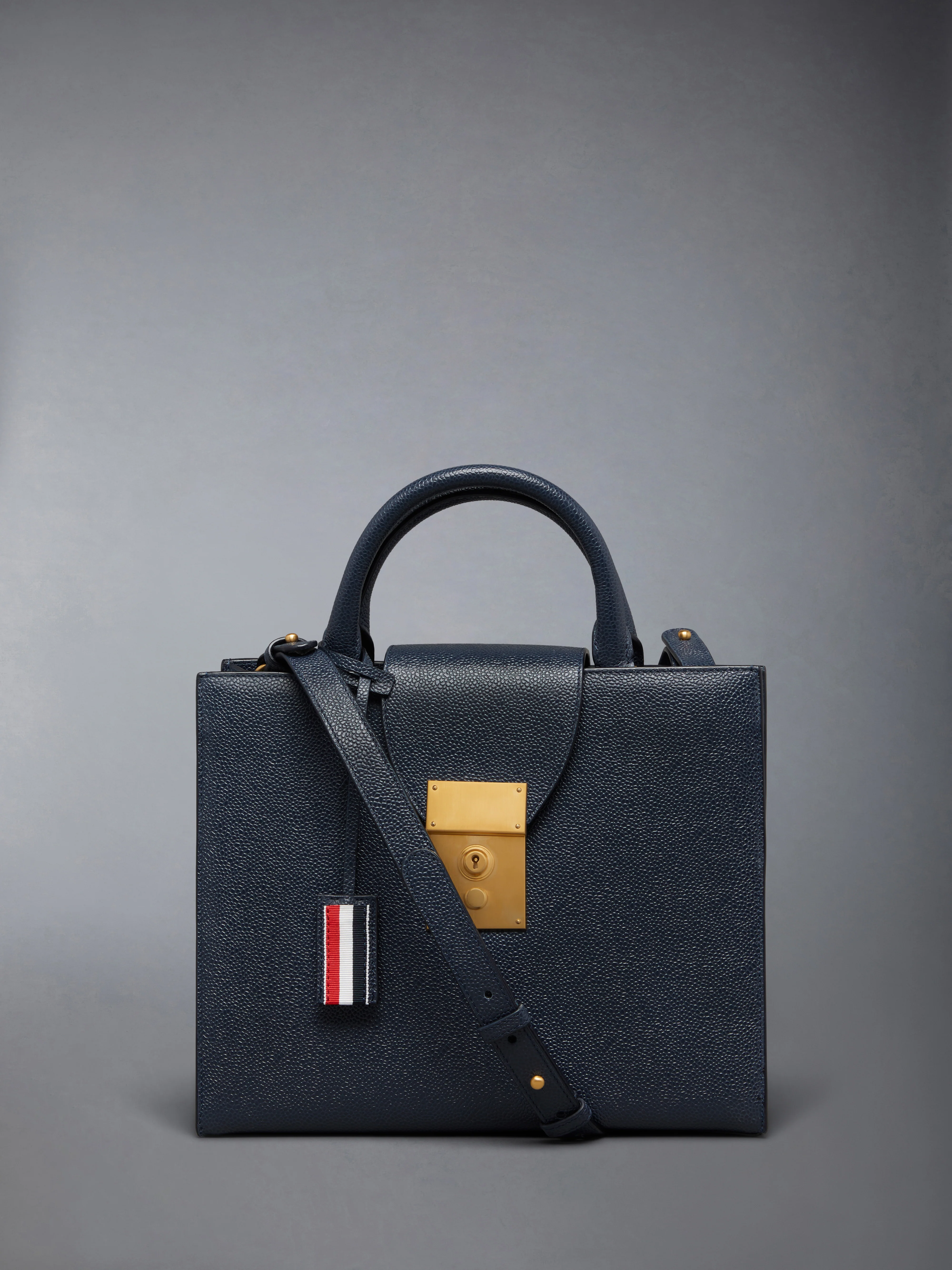 PEBBLE GRAIN SMALL MR. THOM TOTE