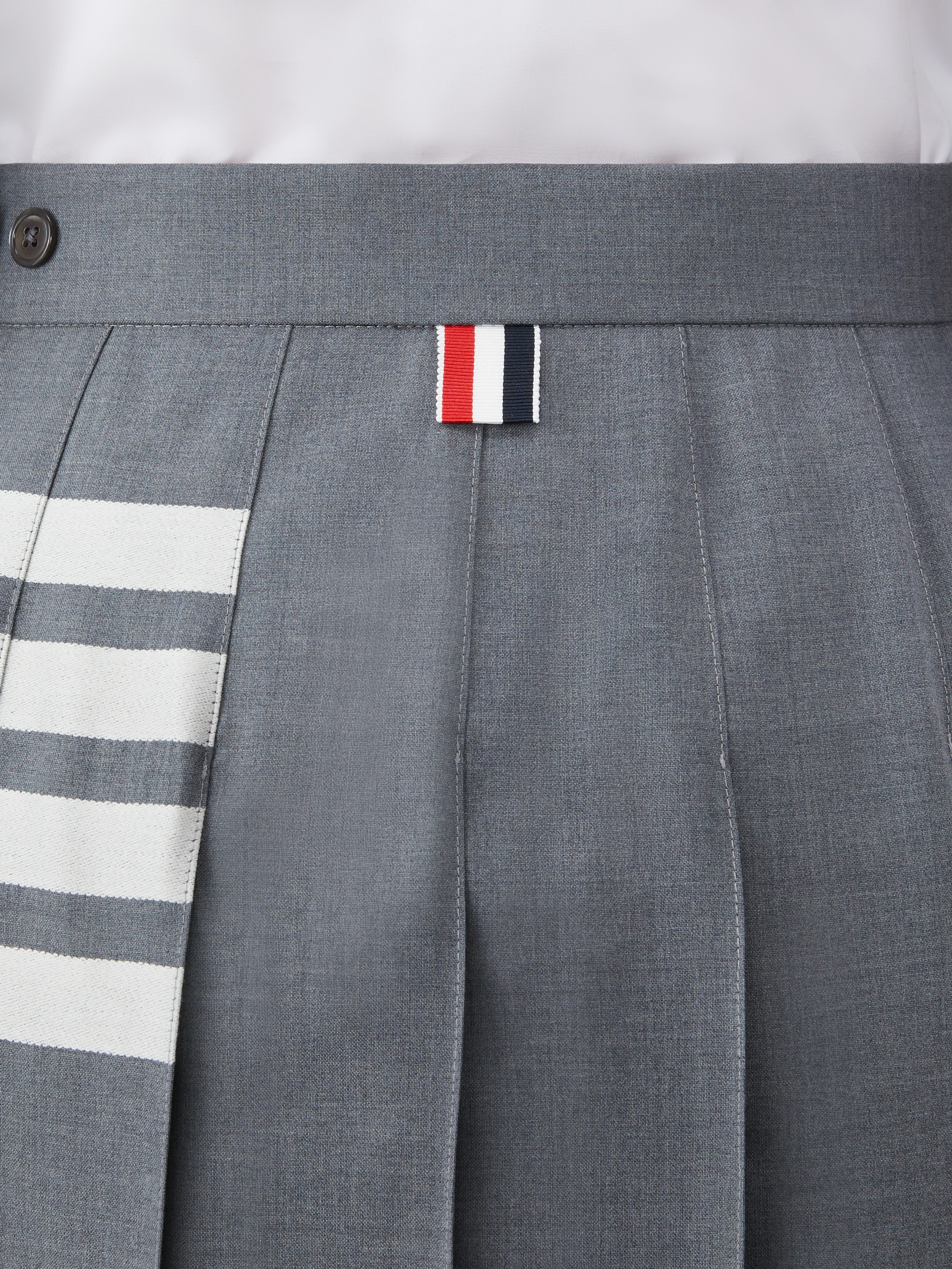 10649-plain-weave-4-bar-midi-pleated-skirt-6.webp PLAIN WEAVE 4-BAR MIDI PLEATED SKIRT
