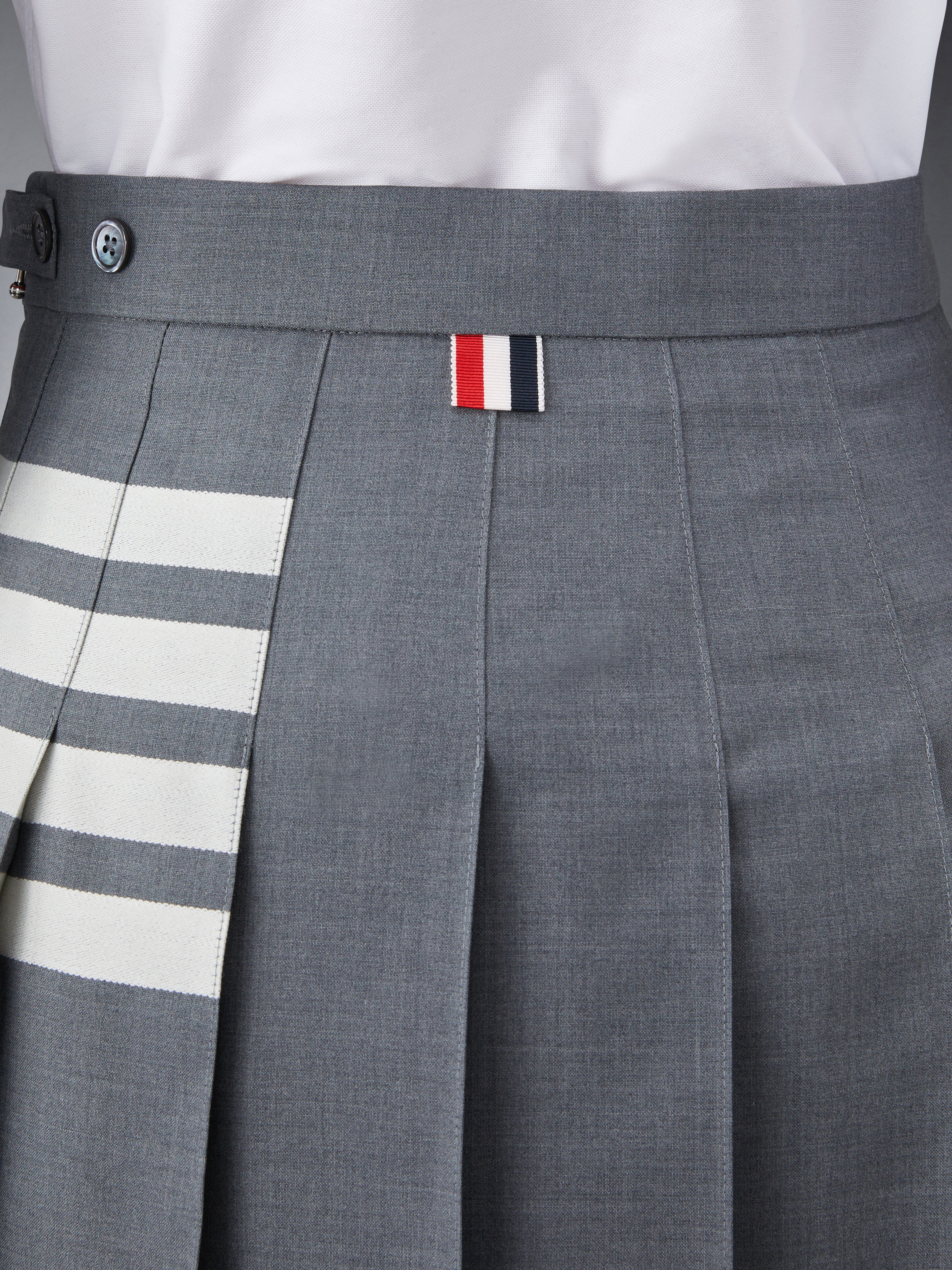 10667-plain-weave-4-bar-mini-pleated-skirt-6.jpg PLAIN WEAVE 4-BAR MINI PLEATED SKIRT