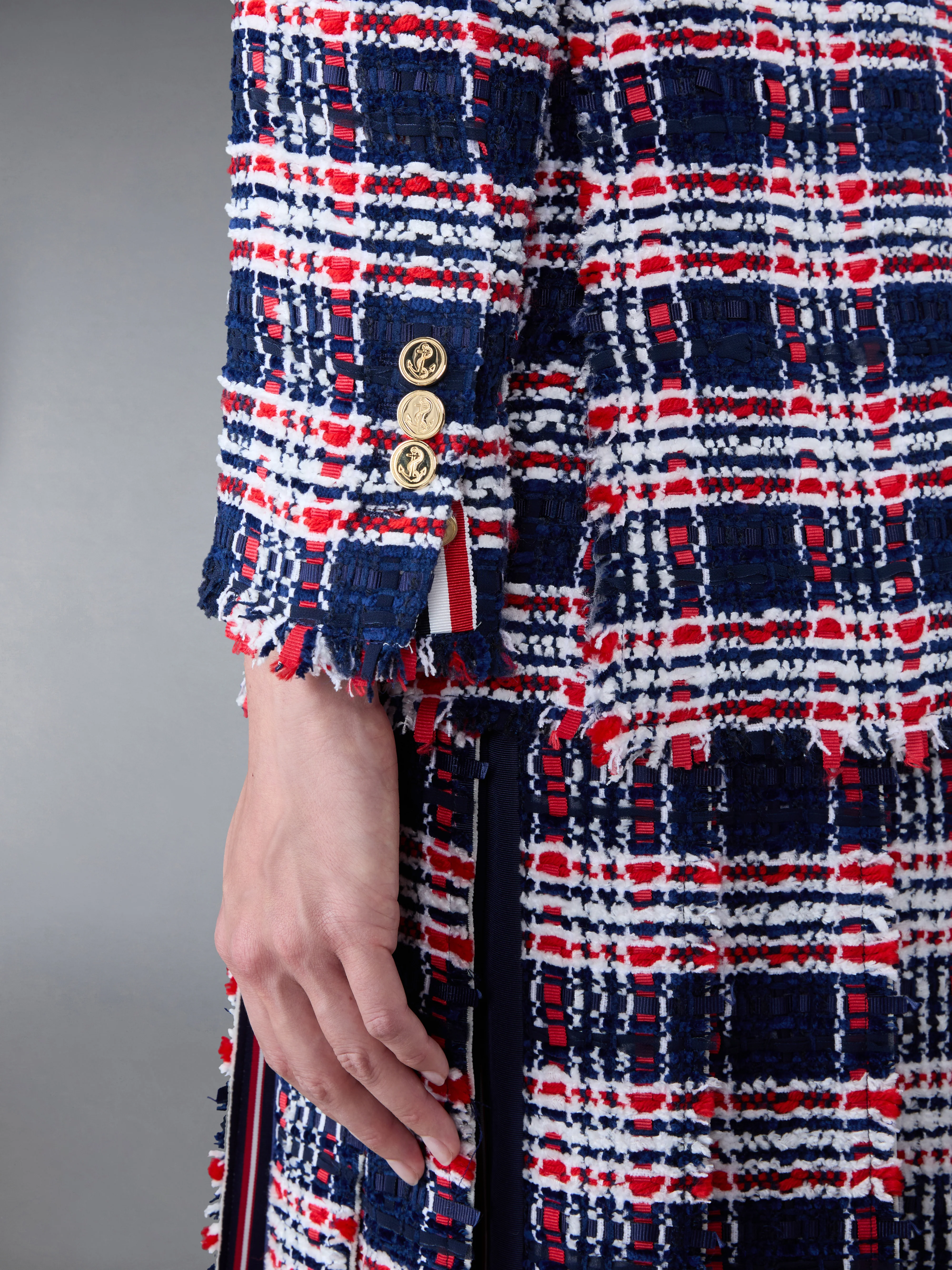 10989-prince-of-wales-check-frayed-chenille-tweed-elongated-sport-coat-6.webp Prince of Wales Check Frayed Chenille Tweed Elongated Sport Coat