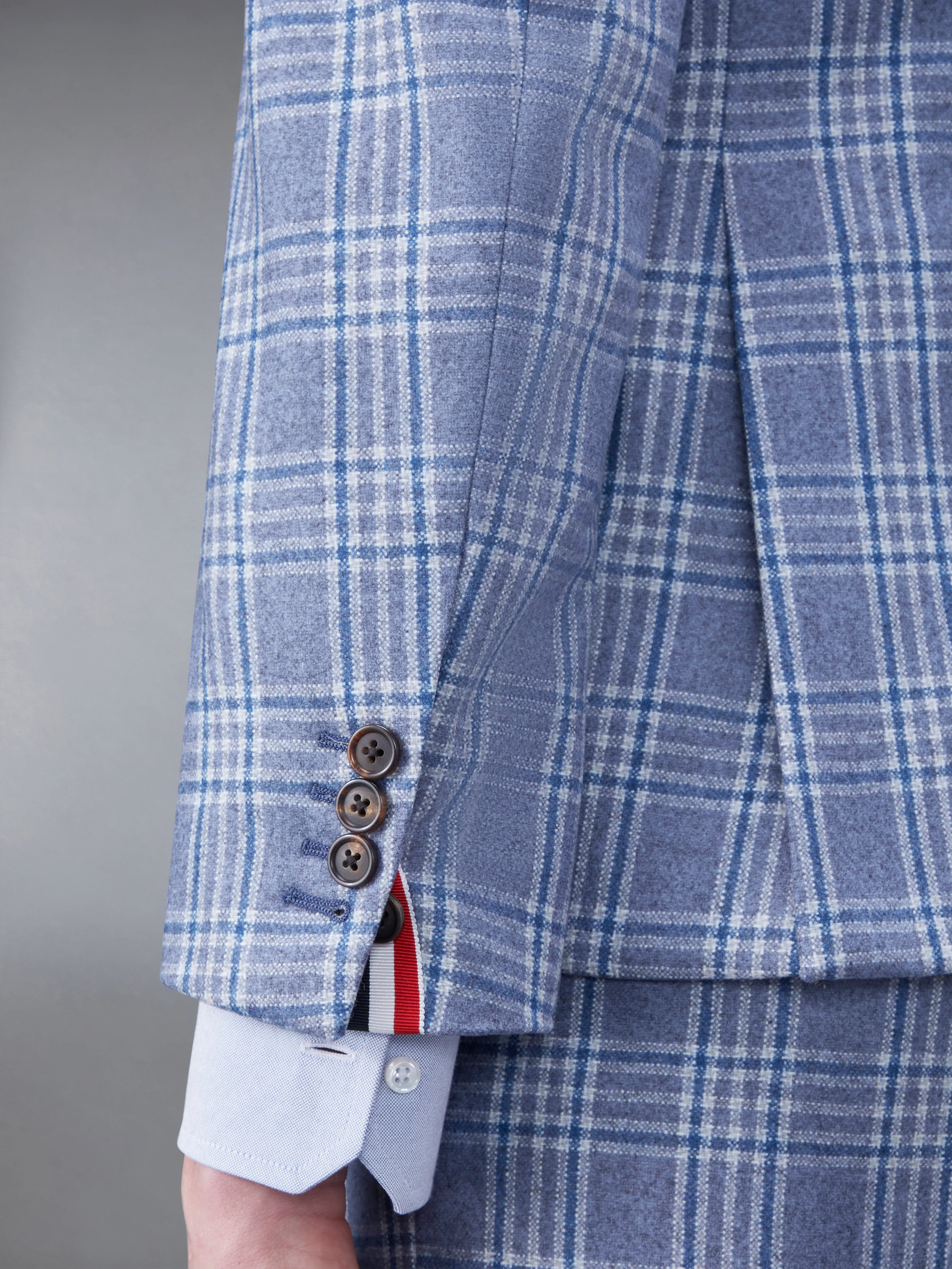 11026-prince-of-wales-flannel-classic-sport-coat-5.webp Prince of Wales Flannel Classic Sport Coat