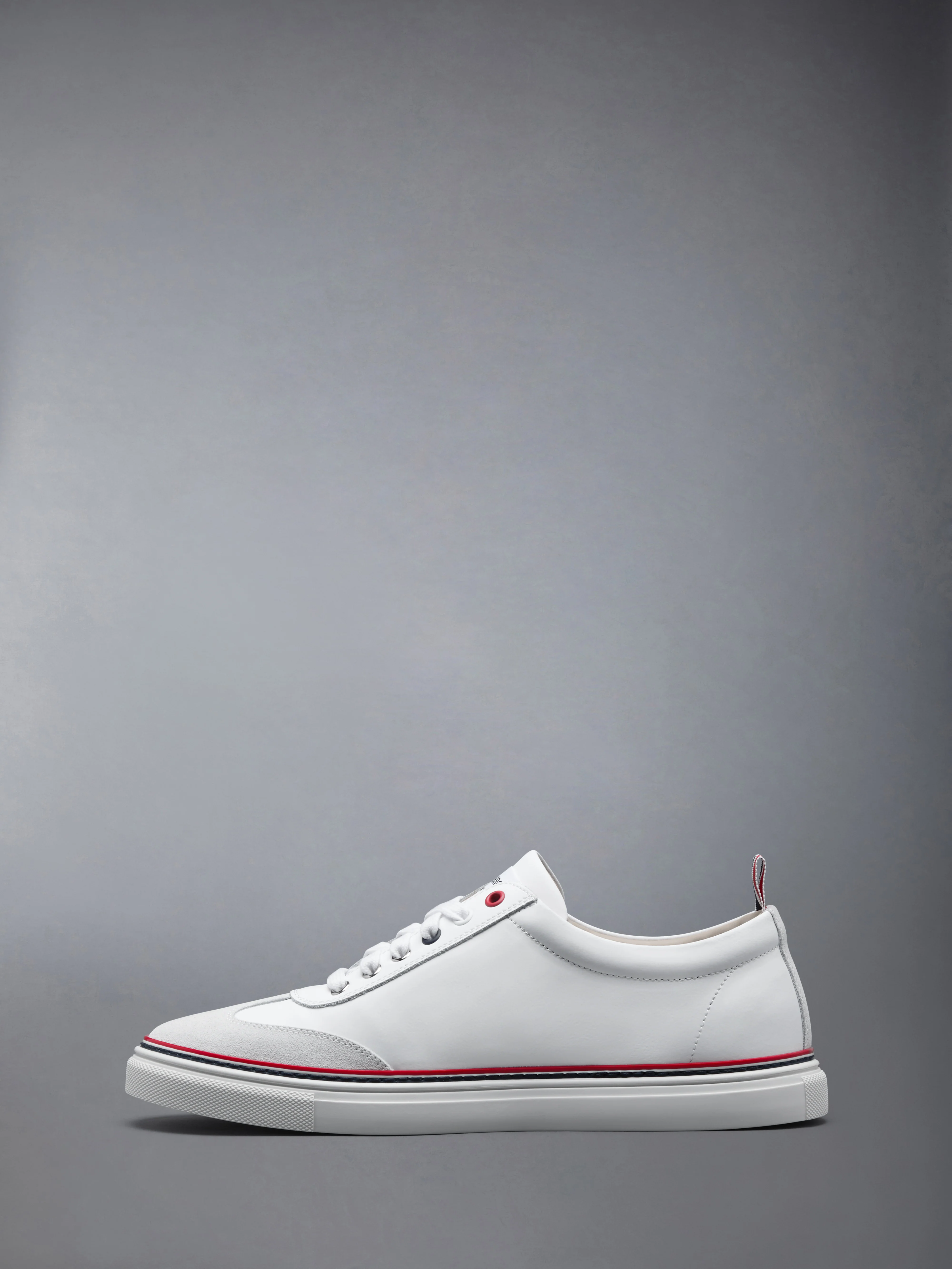 11178-rwb-low-top-leather-sneakers-5.webp RWB LOW-TOP LEATHER SNEAKERS