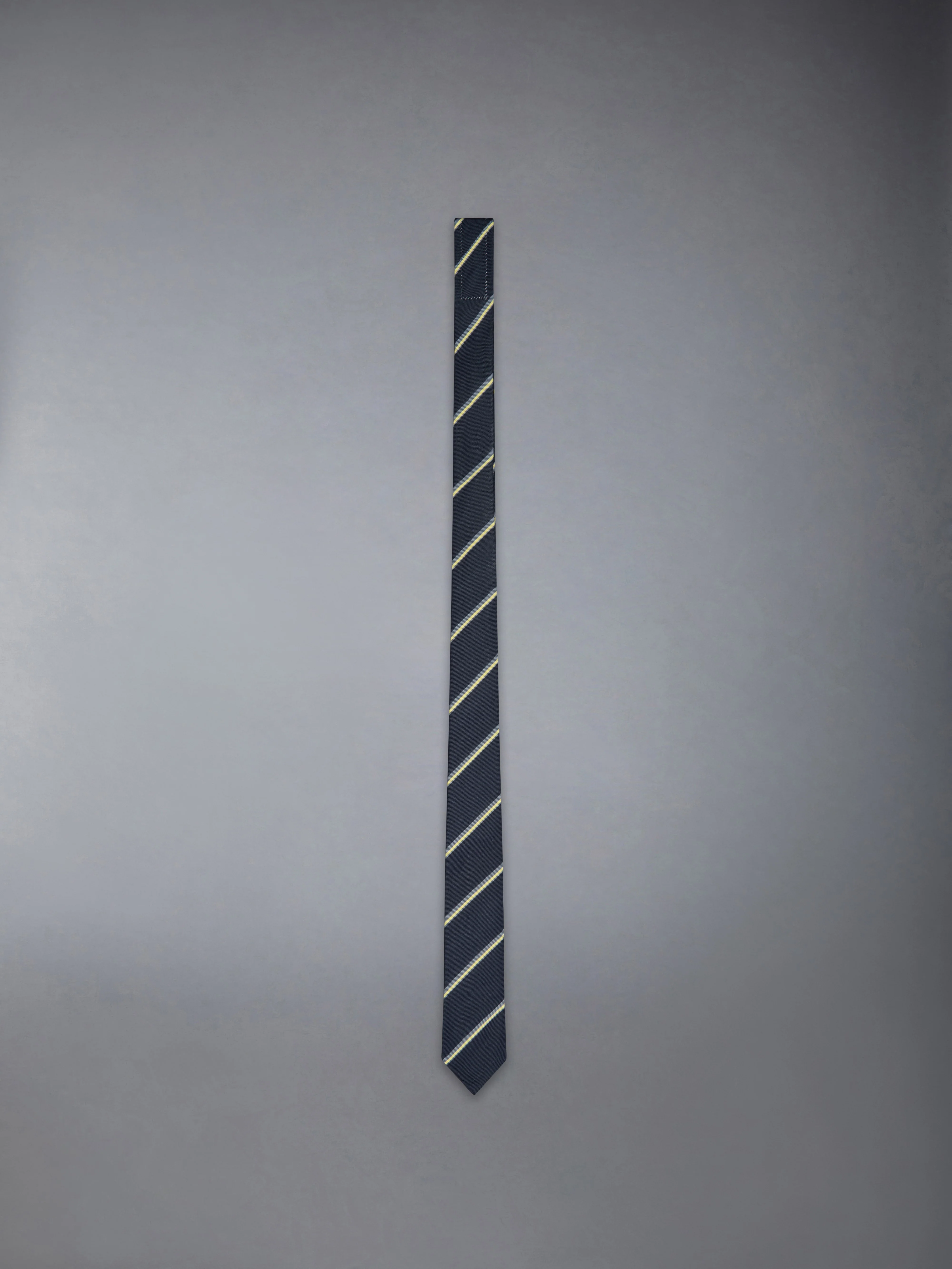 MOGADOR SHADOW STRIPE TIE
