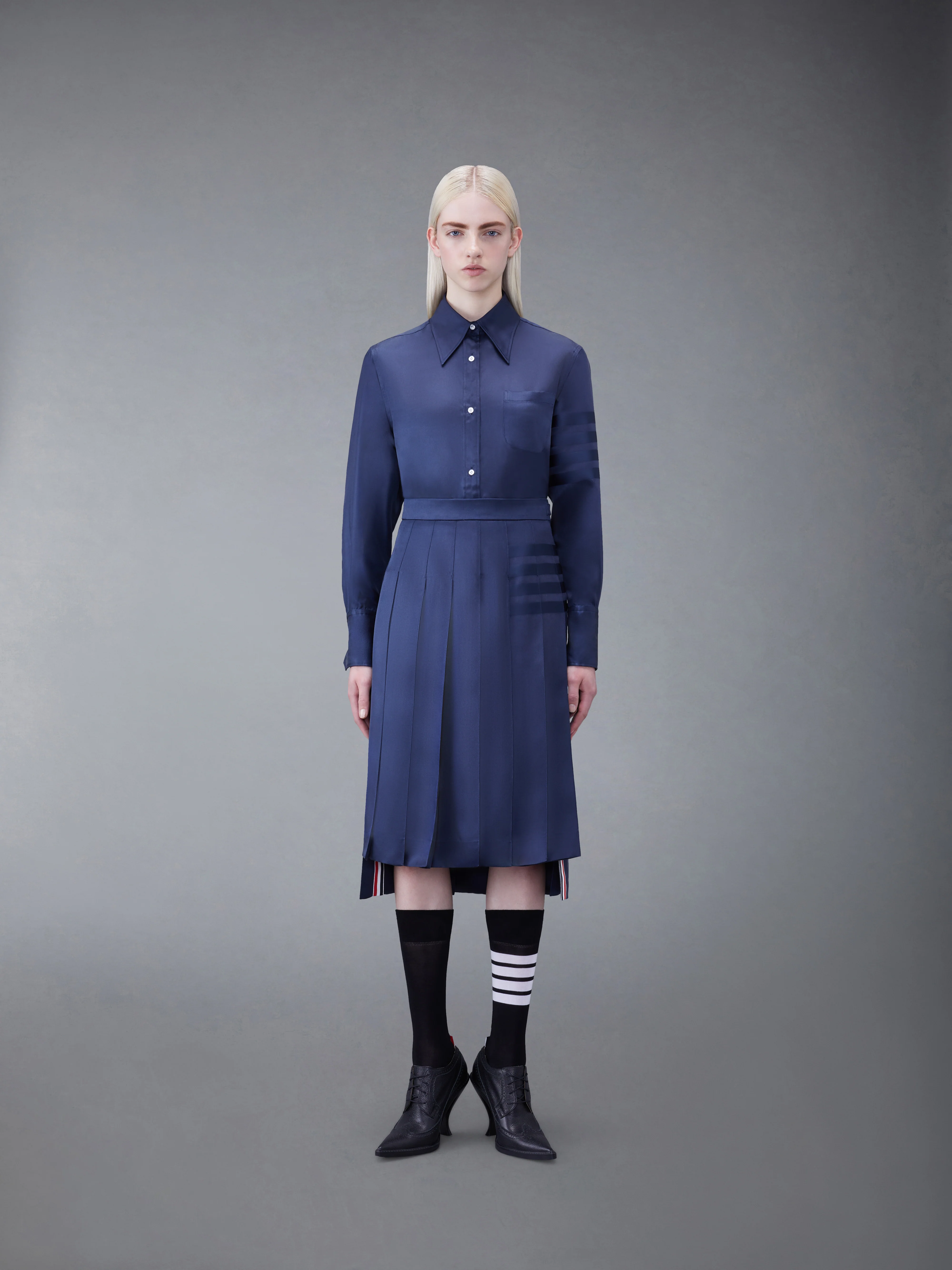 11796-silk-twill-4-bar-oversized-shirt-4.webp SILK TWILL 4-BAR OVERSIZED SHIRT