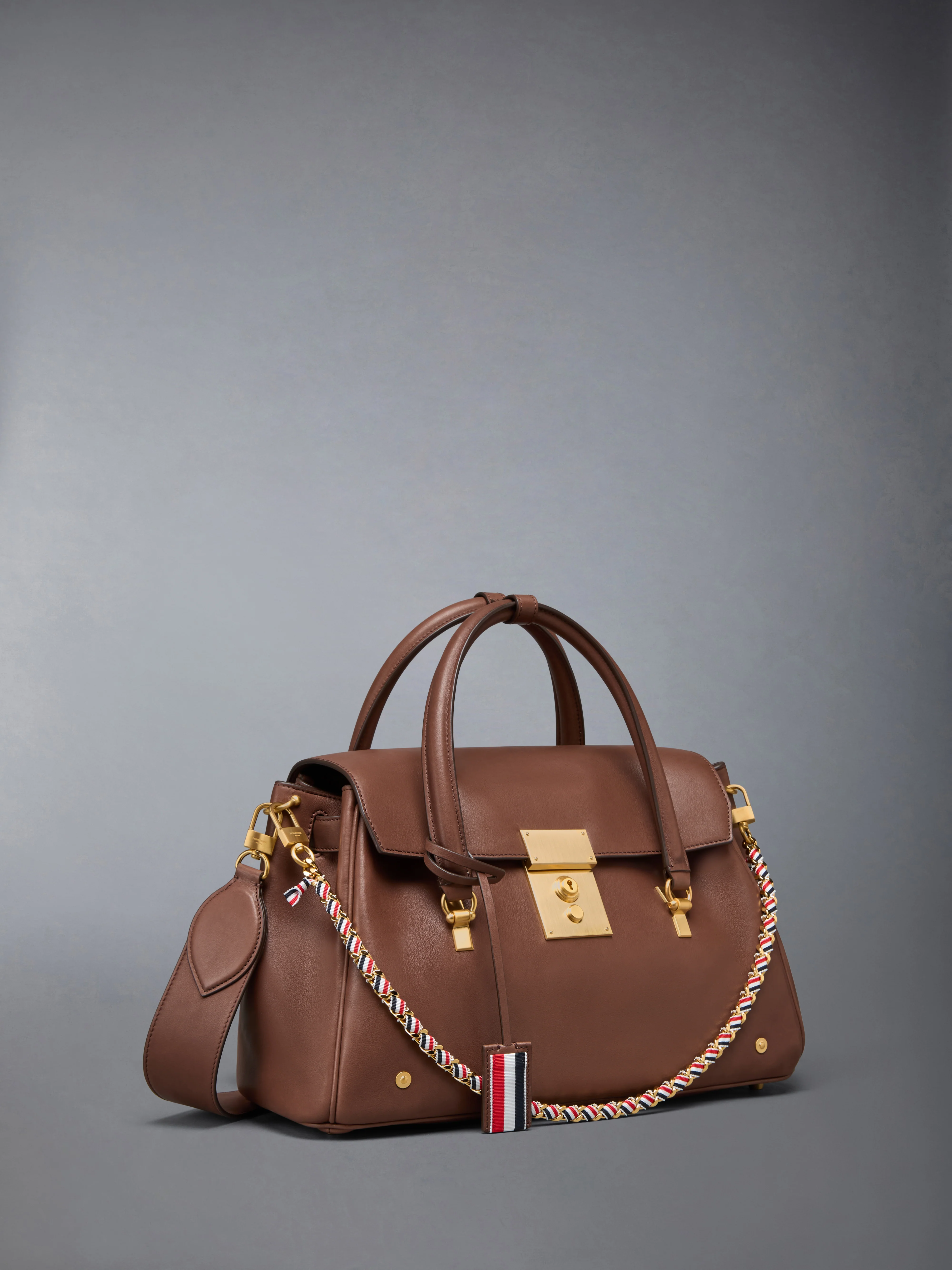 118-bolton-bag-in-soft-calf-leather-3.webp BOLTON BAG IN SOFT CALF LEATHER