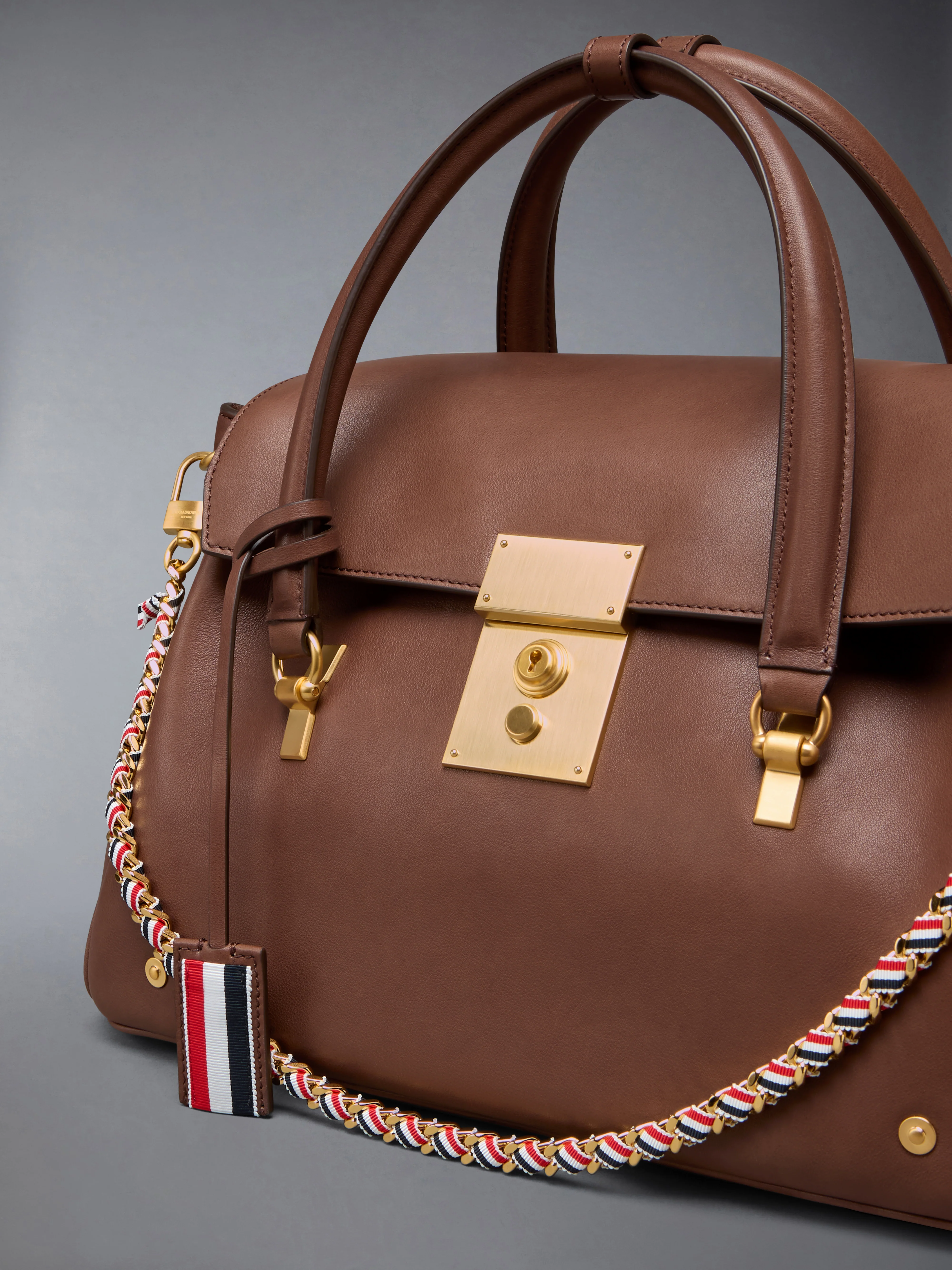118-bolton-bag-in-soft-calf-leather-6.webp BOLTON BAG IN SOFT CALF LEATHER