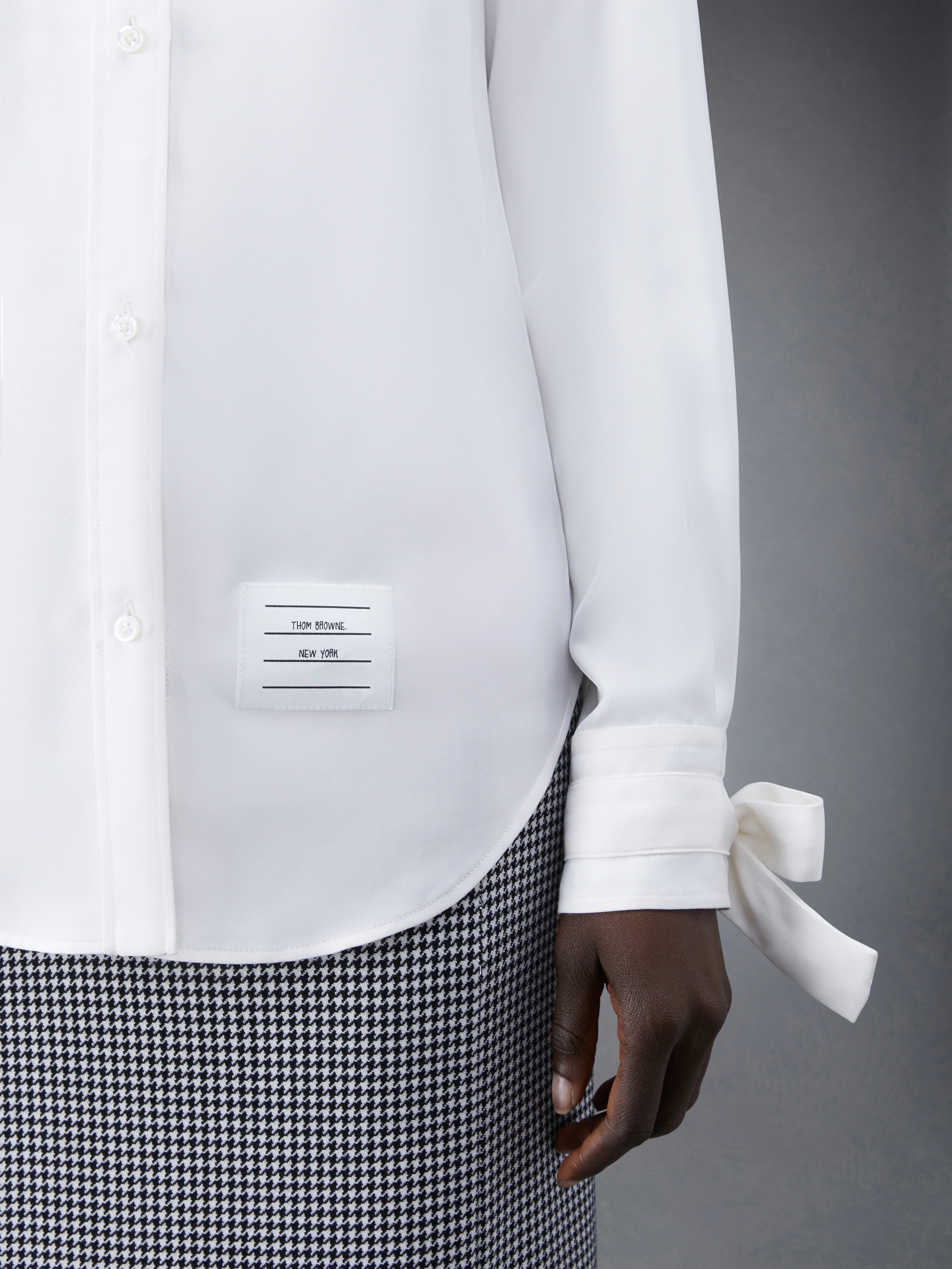 11836-silk-twill-scarf-cuff-easy-fit-shirt-6.webp Silk Twill Scarf Cuff Easy Fit Shirt