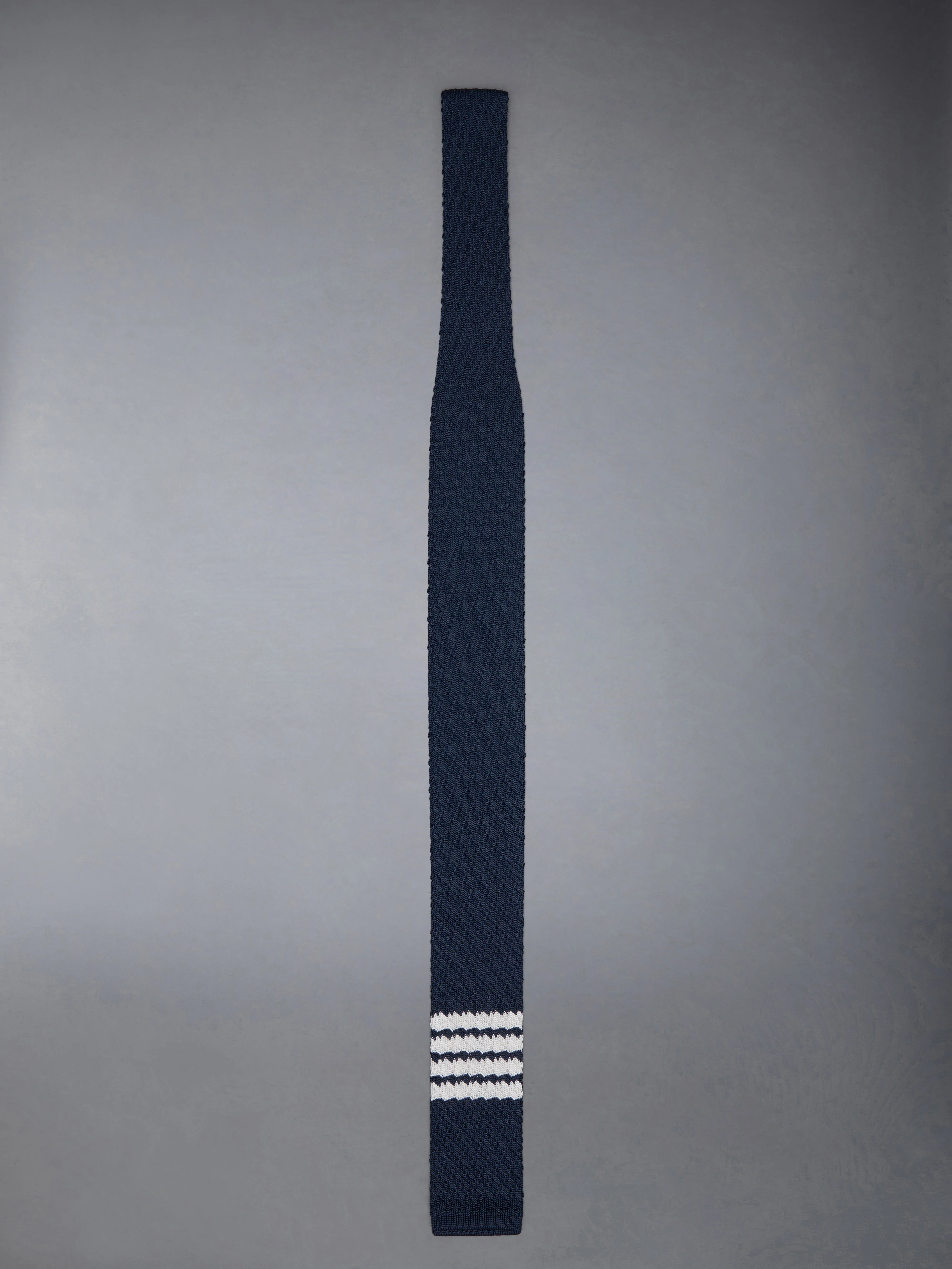 Silk Twill Stitch 4-Bar Tie Scarf