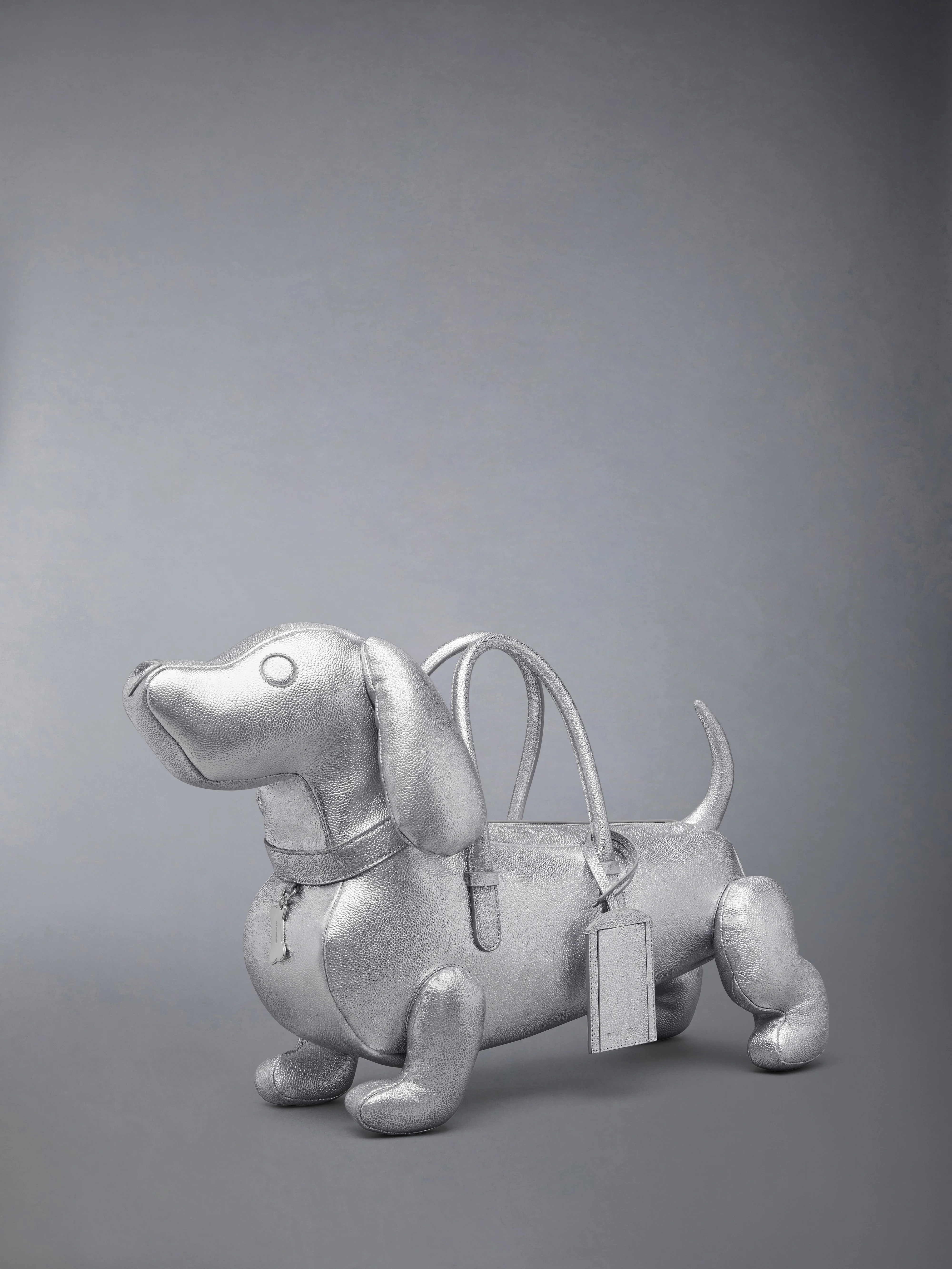 11847-silver-hector-bag-in-pebble-grain-leather-2.webp SILVER HECTOR BAG IN PEBBLE GRAIN LEATHER