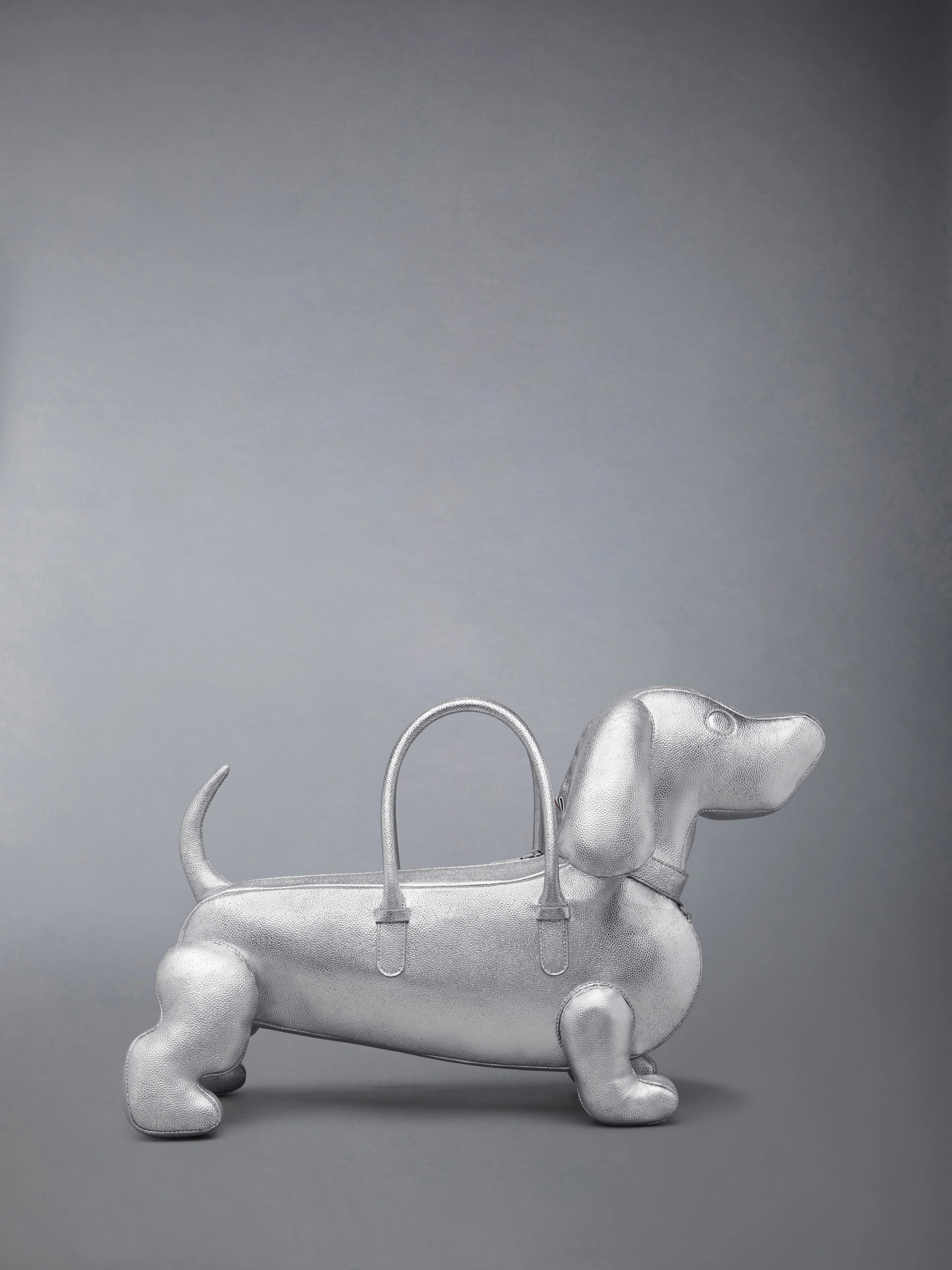 11847-silver-hector-bag-in-pebble-grain-leather-3.webp SILVER HECTOR BAG IN PEBBLE GRAIN LEATHER