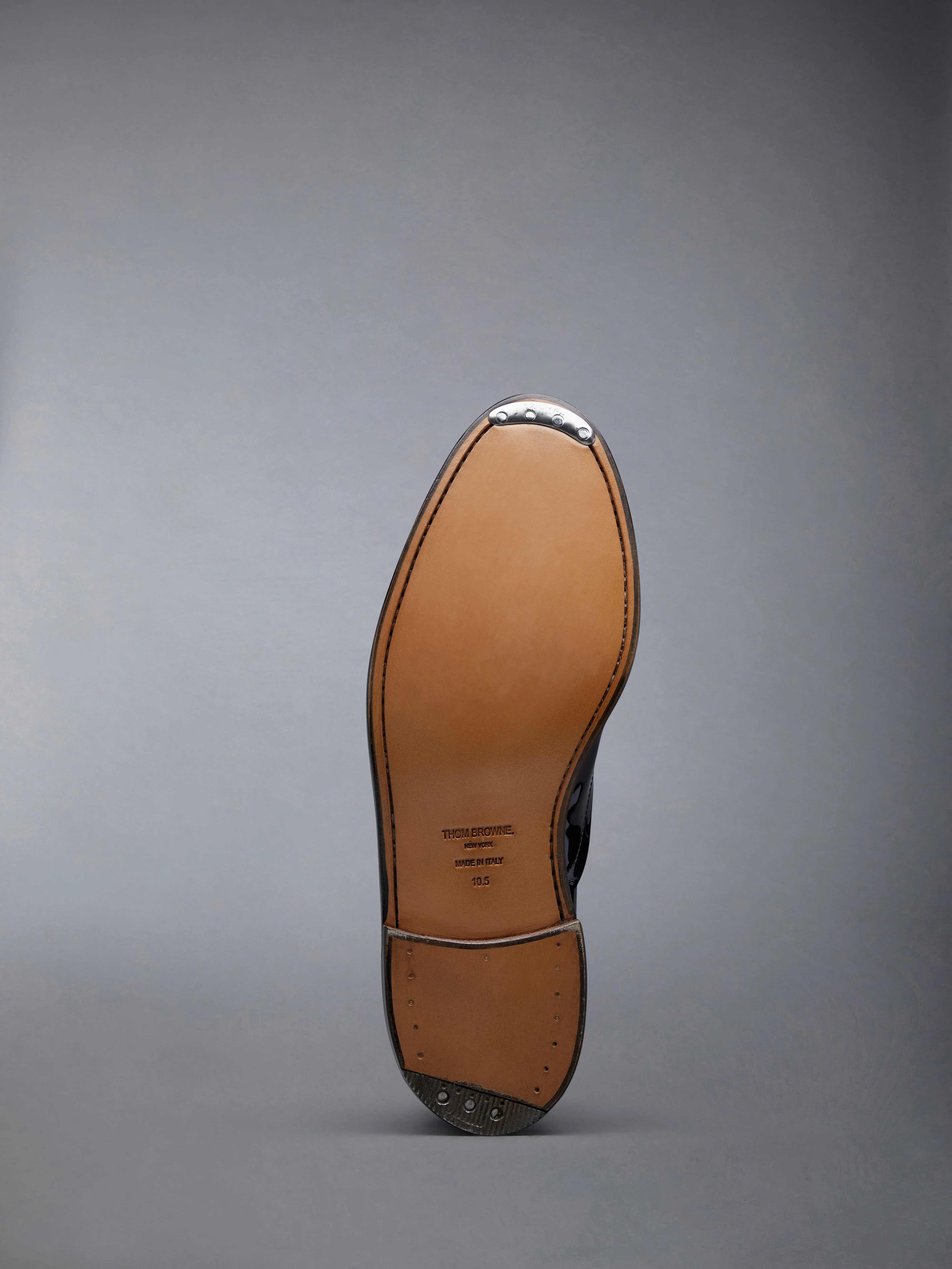 11920-soft-patent-raw-edge-goodyear-sole-cap-toe-oxford-5.webp Soft Patent Raw Edge Goodyear Sole Cap Toe Oxford