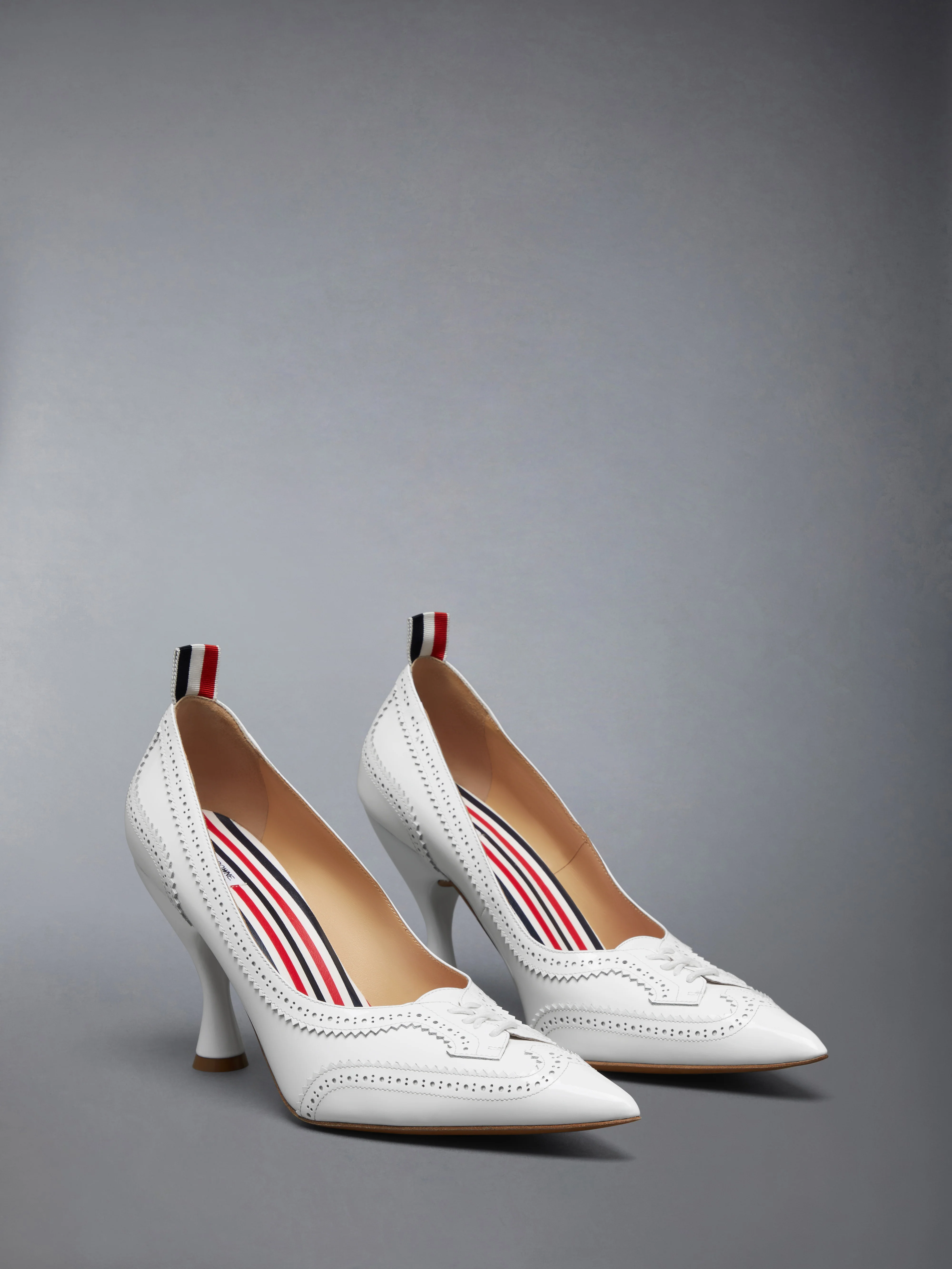 SOFT PATENT WINGTIP PUMP 90MM