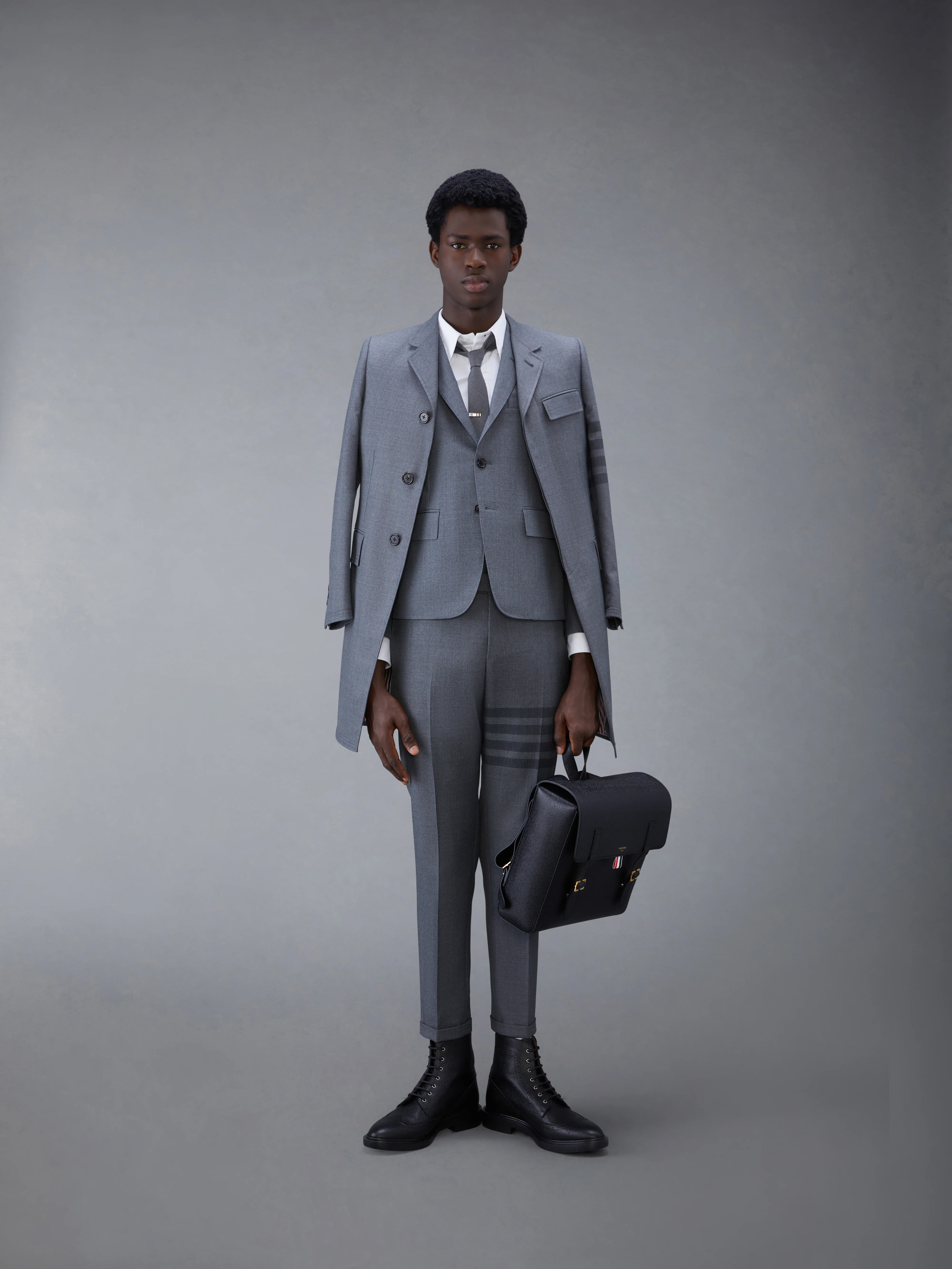 12308-step-twill-school-uniform-4-bar-low-rise-skinny-trousers-3.webp STEP TWILL SCHOOL UNIFORM 4-BAR LOW RISE SKINNY TROUSERS