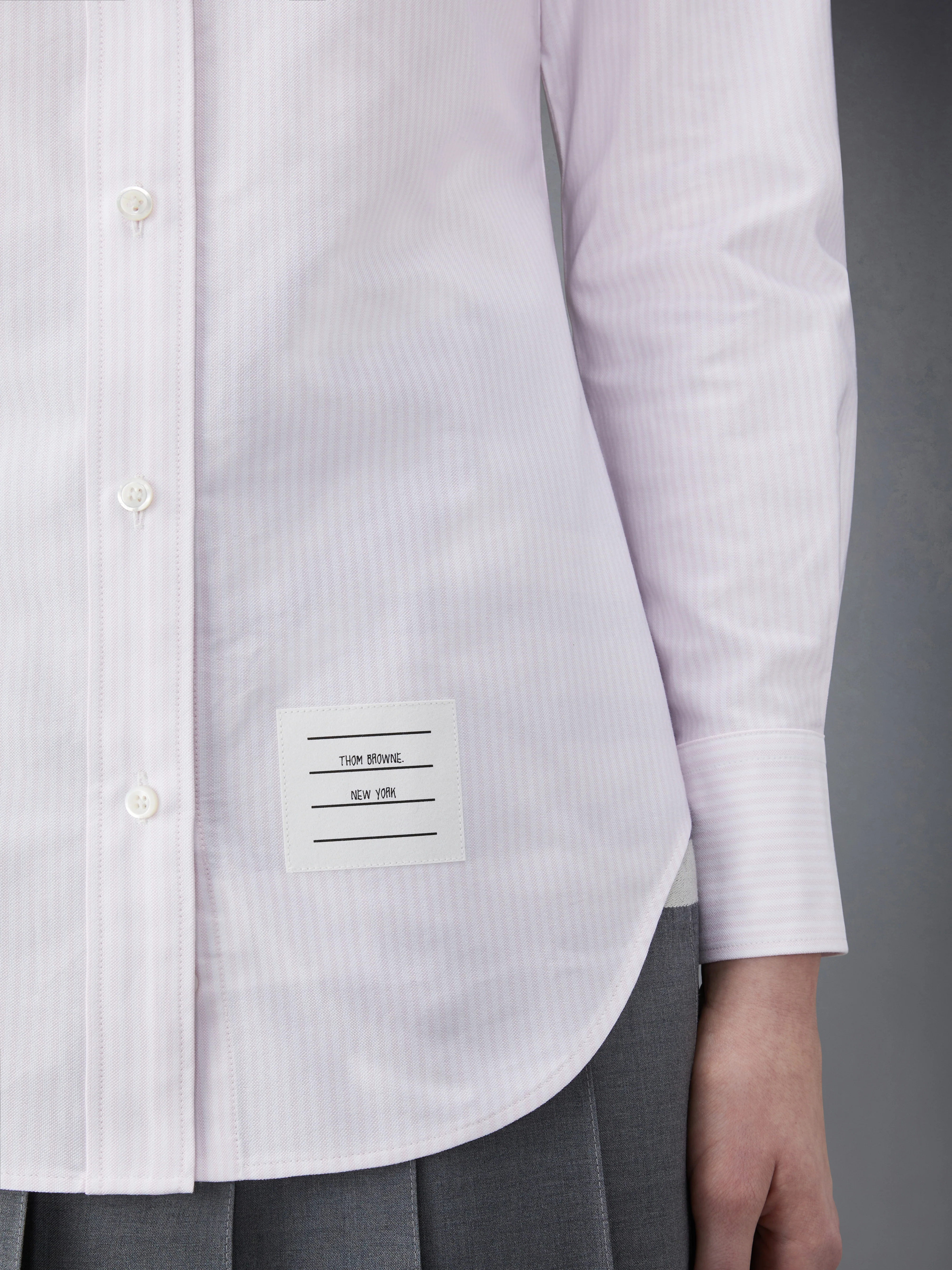 12438-stripe-oxford-armband-classic-round-collar-shirt-6.webp STRIPE OXFORD ARMBAND CLASSIC ROUND COLLAR SHIRT