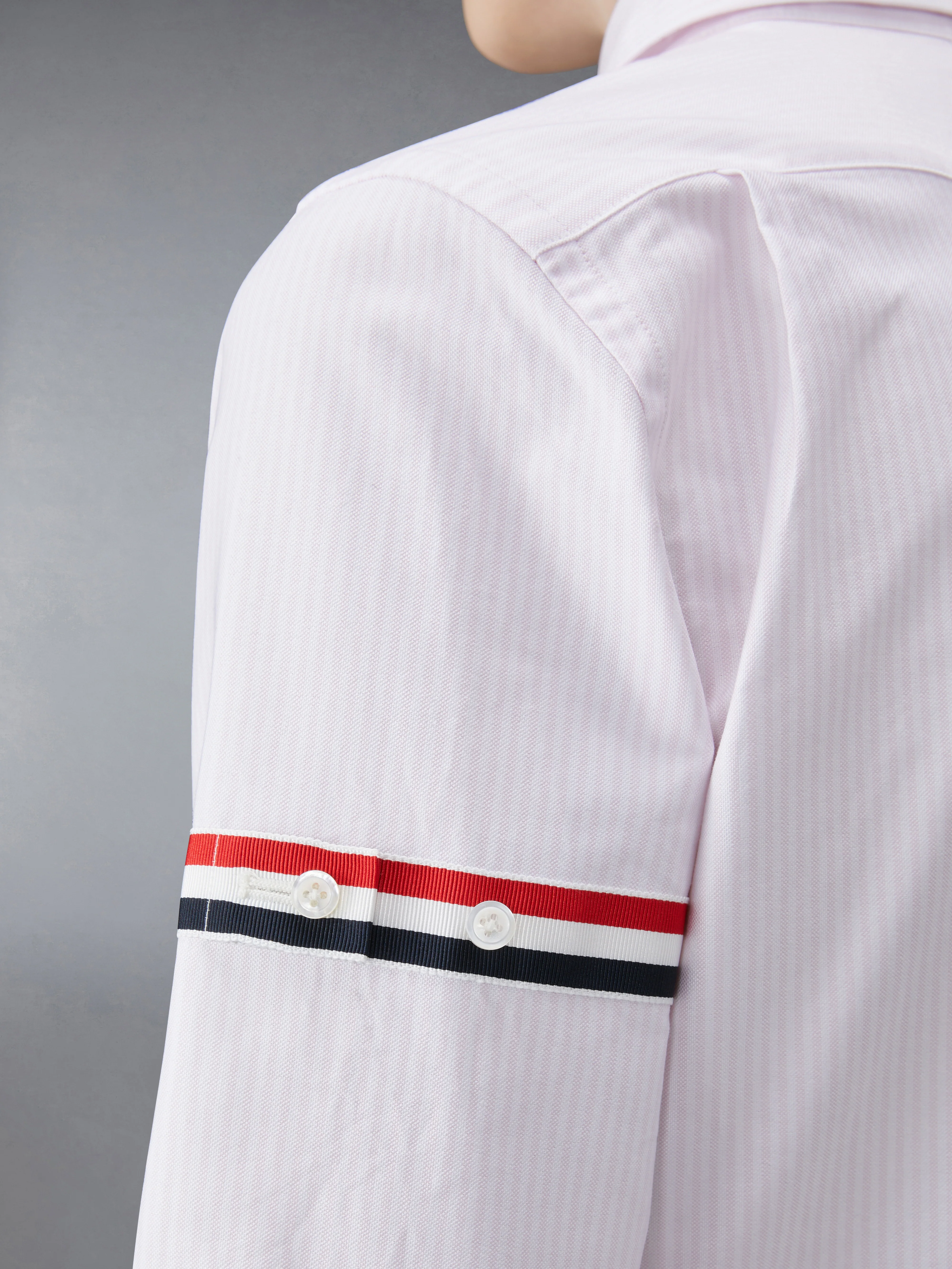 12438-stripe-oxford-armband-classic-round-collar-shirt-8.webp STRIPE OXFORD ARMBAND CLASSIC ROUND COLLAR SHIRT