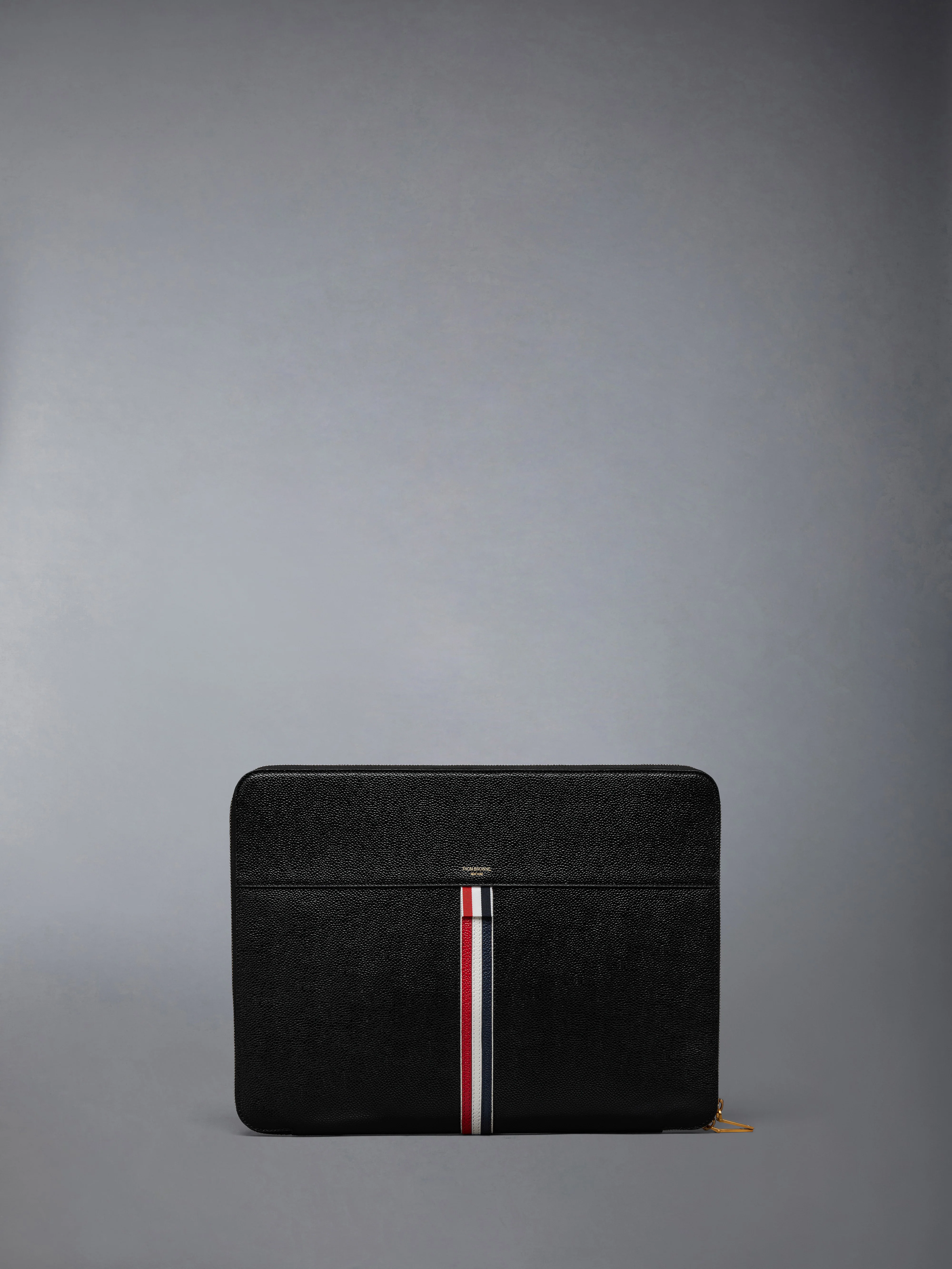 PEBBLE GRAIN ZIP AROUND FOLIO