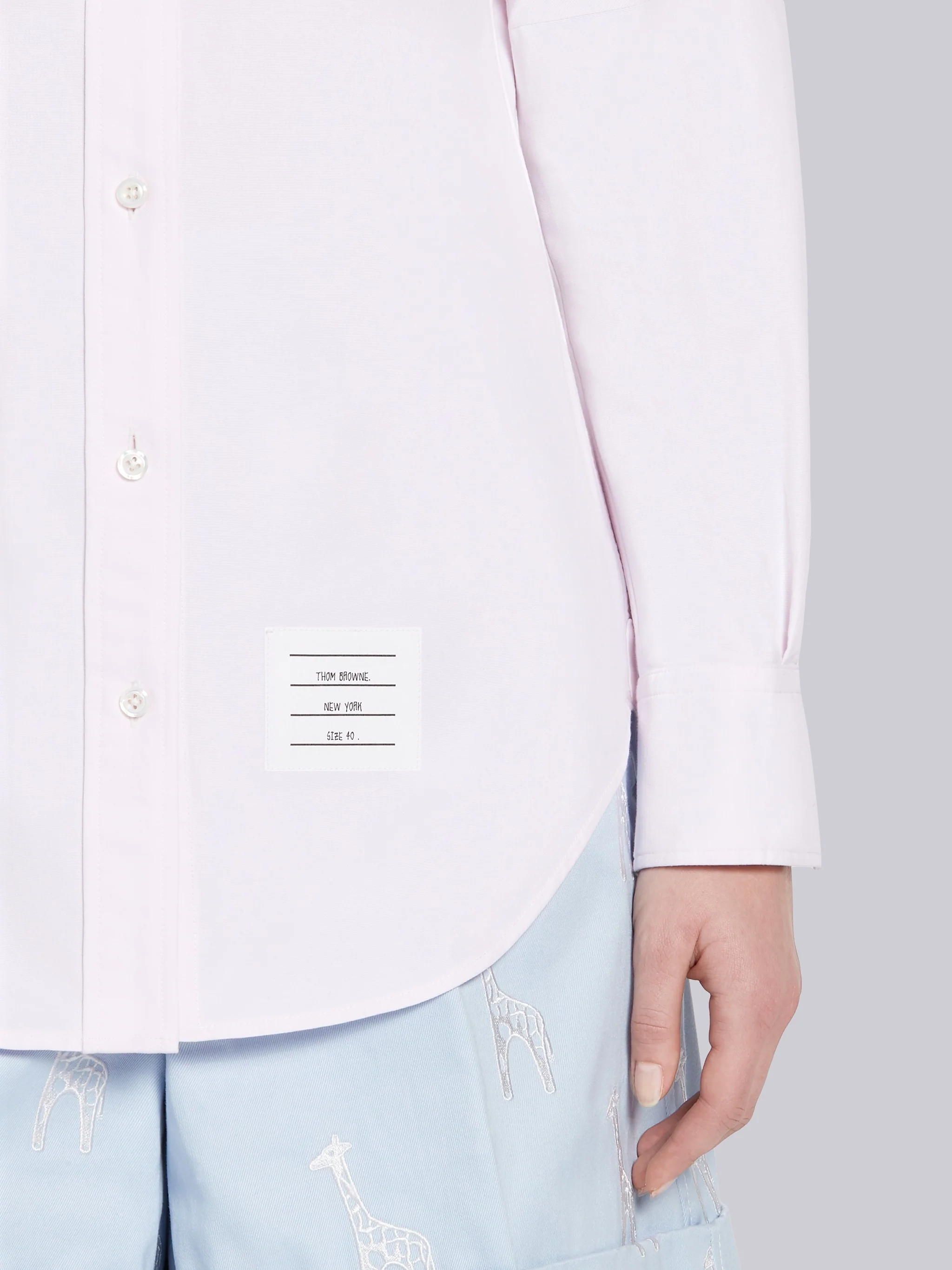 12581-supima-cotton-oxford-satin-weave-4-bar-long-sleeve-round-collar-shirt-6.webp SUPIMA COTTON OXFORD SATIN WEAVE 4-BAR LONG SLEEVE ROUND COLLAR SHIRT