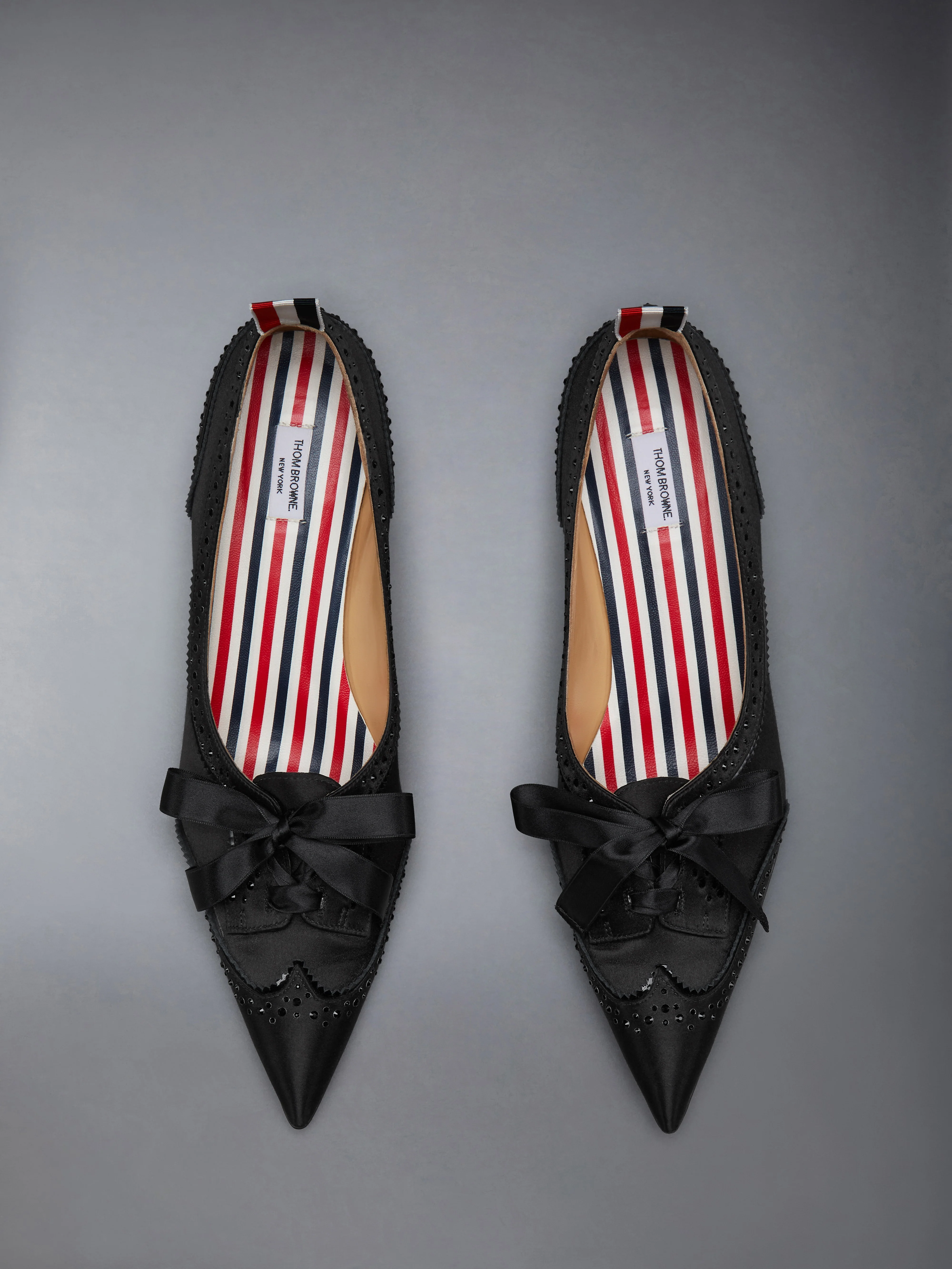 12589-swarvoski-wingtip-pump-5.webp SWARVOSKI WINGTIP PUMP
