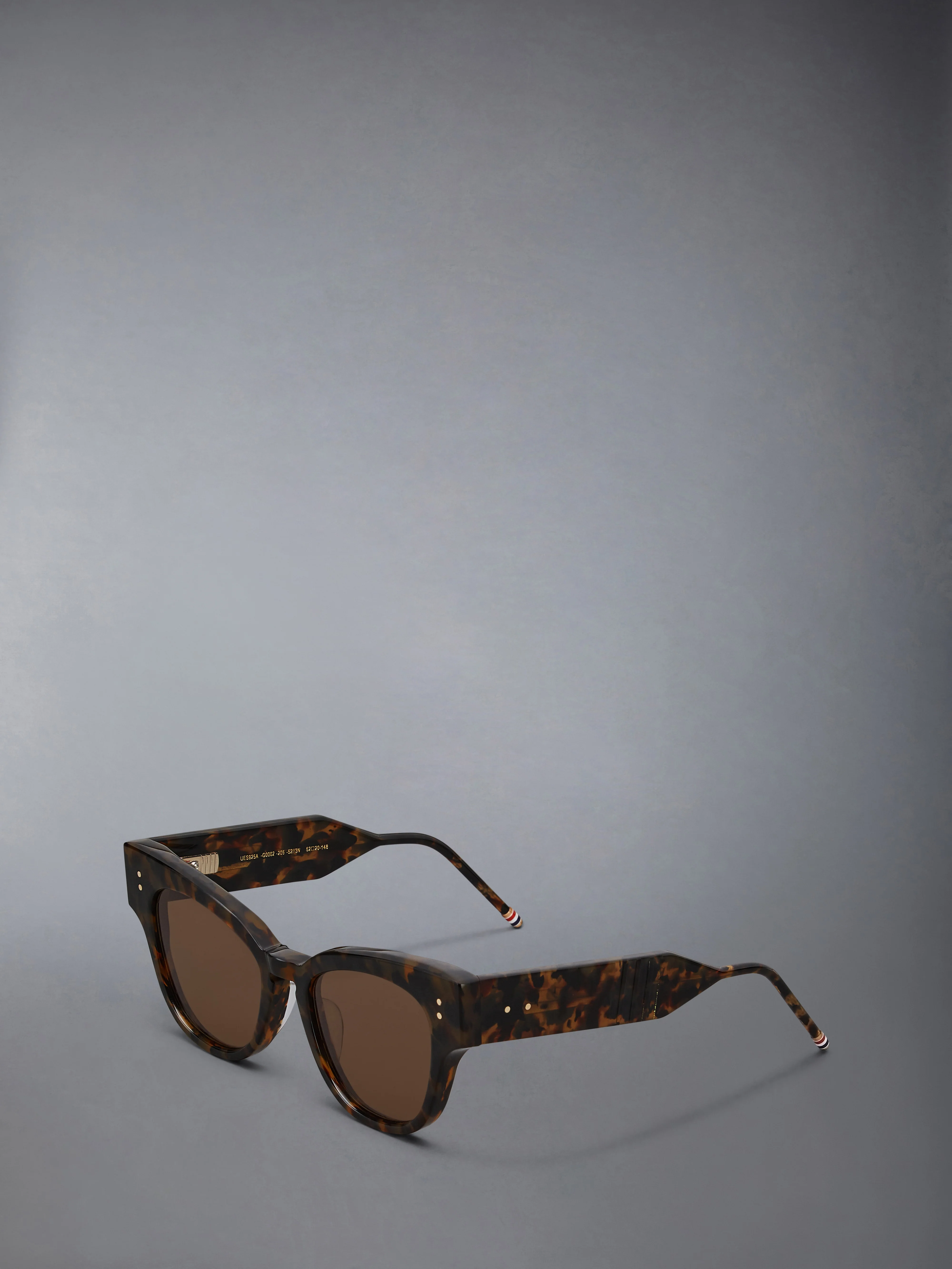 12845-tokyo-tortoise-acetate-cateye-sunglasses-6.webp TOKYO TORTOISE ACETATE CATEYE SUNGLASSES