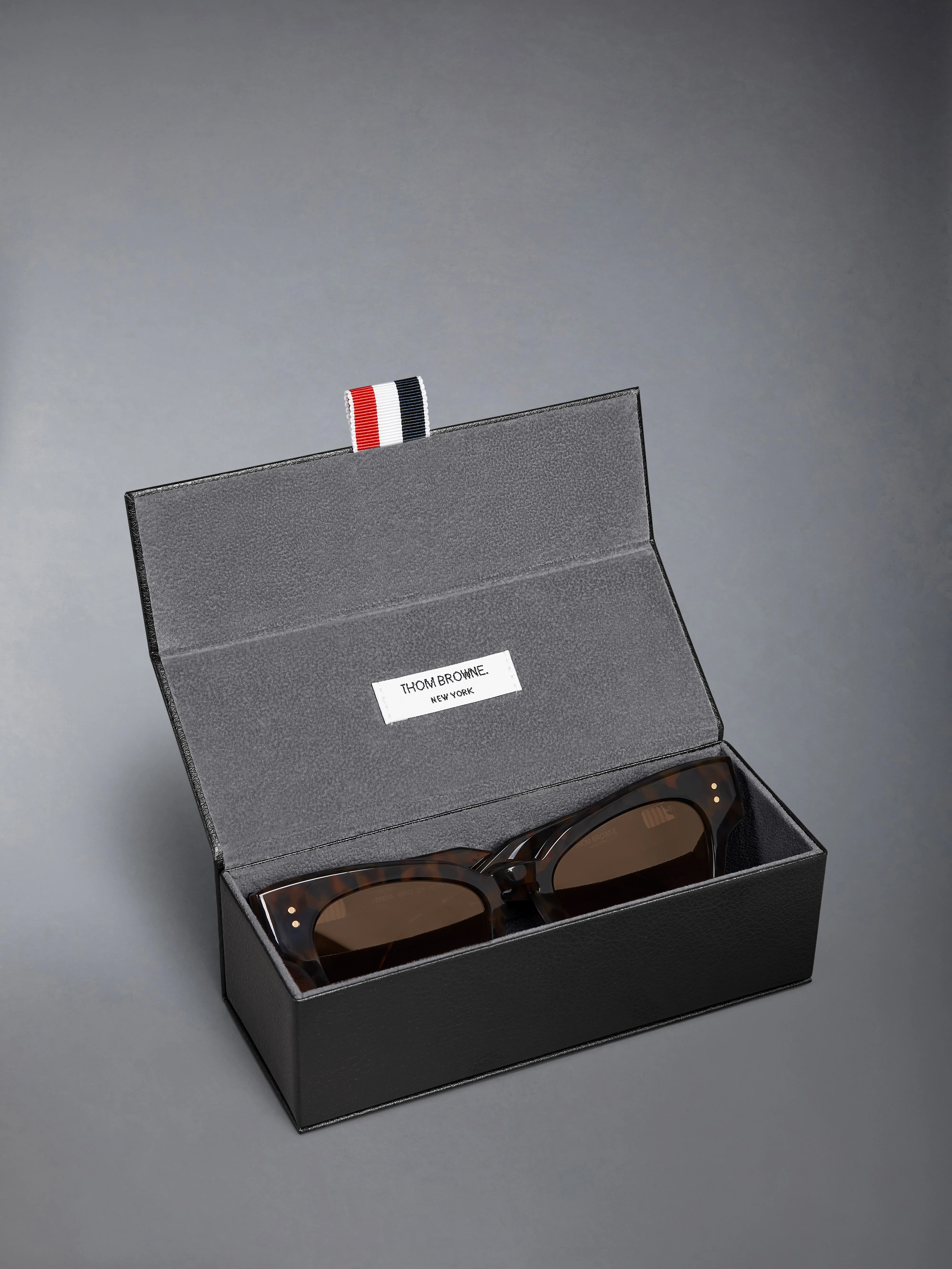 12845-tokyo-tortoise-acetate-cateye-sunglasses-8.webp TOKYO TORTOISE ACETATE CATEYE SUNGLASSES