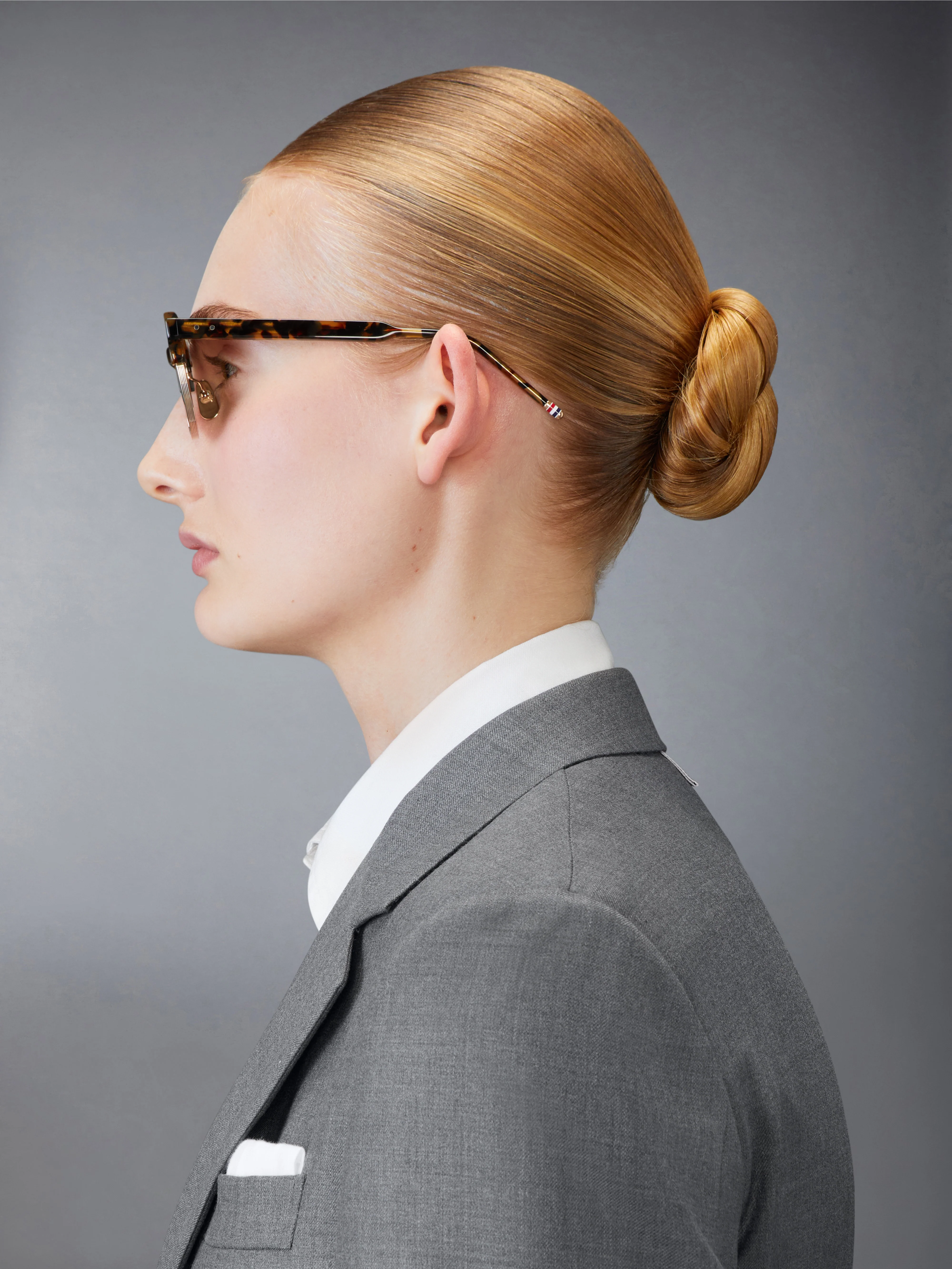 12849-tokyo-tortoise-and-12k-gold-acetate-and-titanium-oval-sunglasses-5.webp TOKYO TORTOISE AND 12K GOLD ACETATE AND TITANIUM OVAL SUNGLASSES