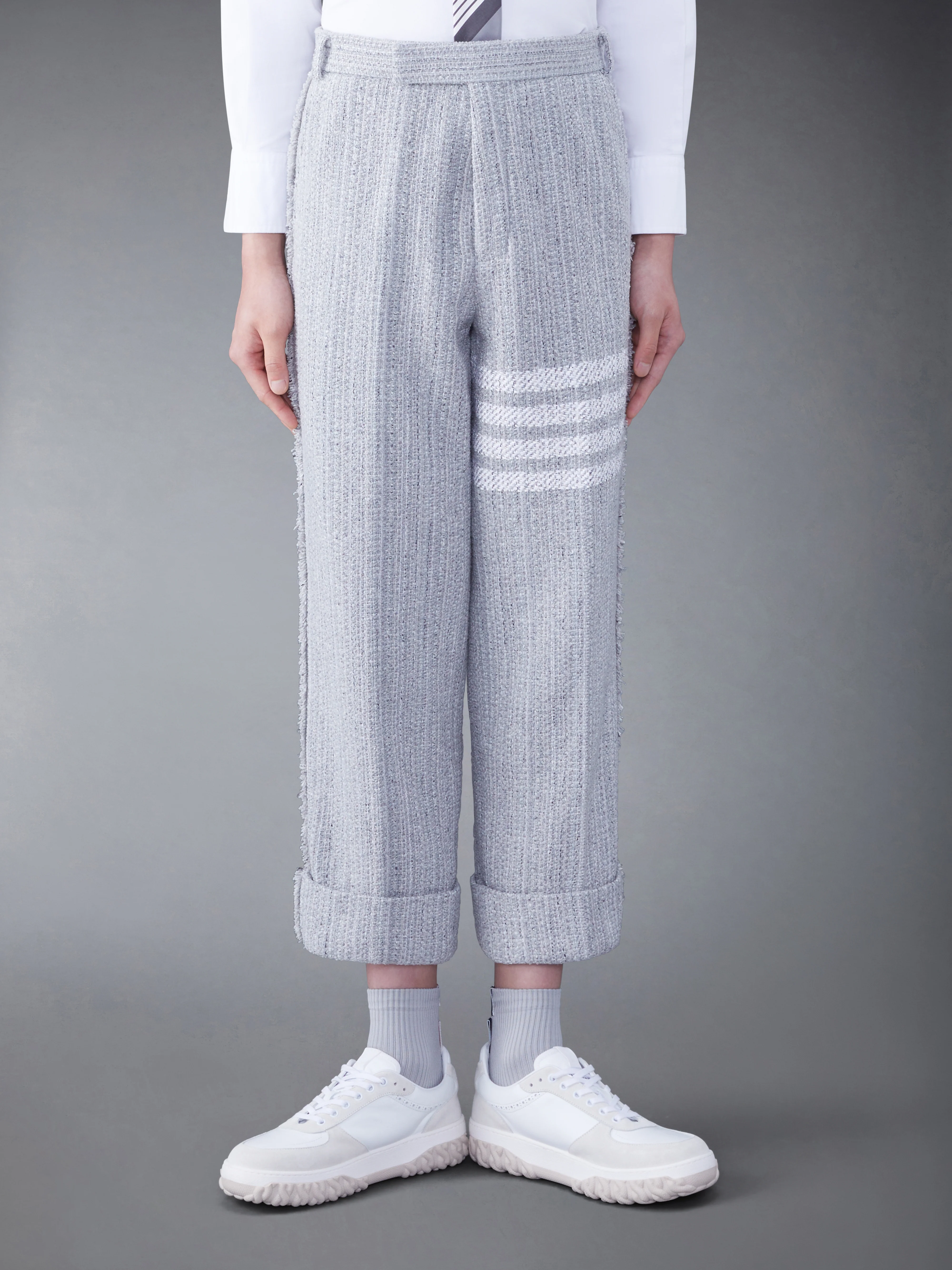 12984-tweed-fray-4-bar-sack-trouser-1.webp TWEED FRAY 4-BAR SACK TROUSER