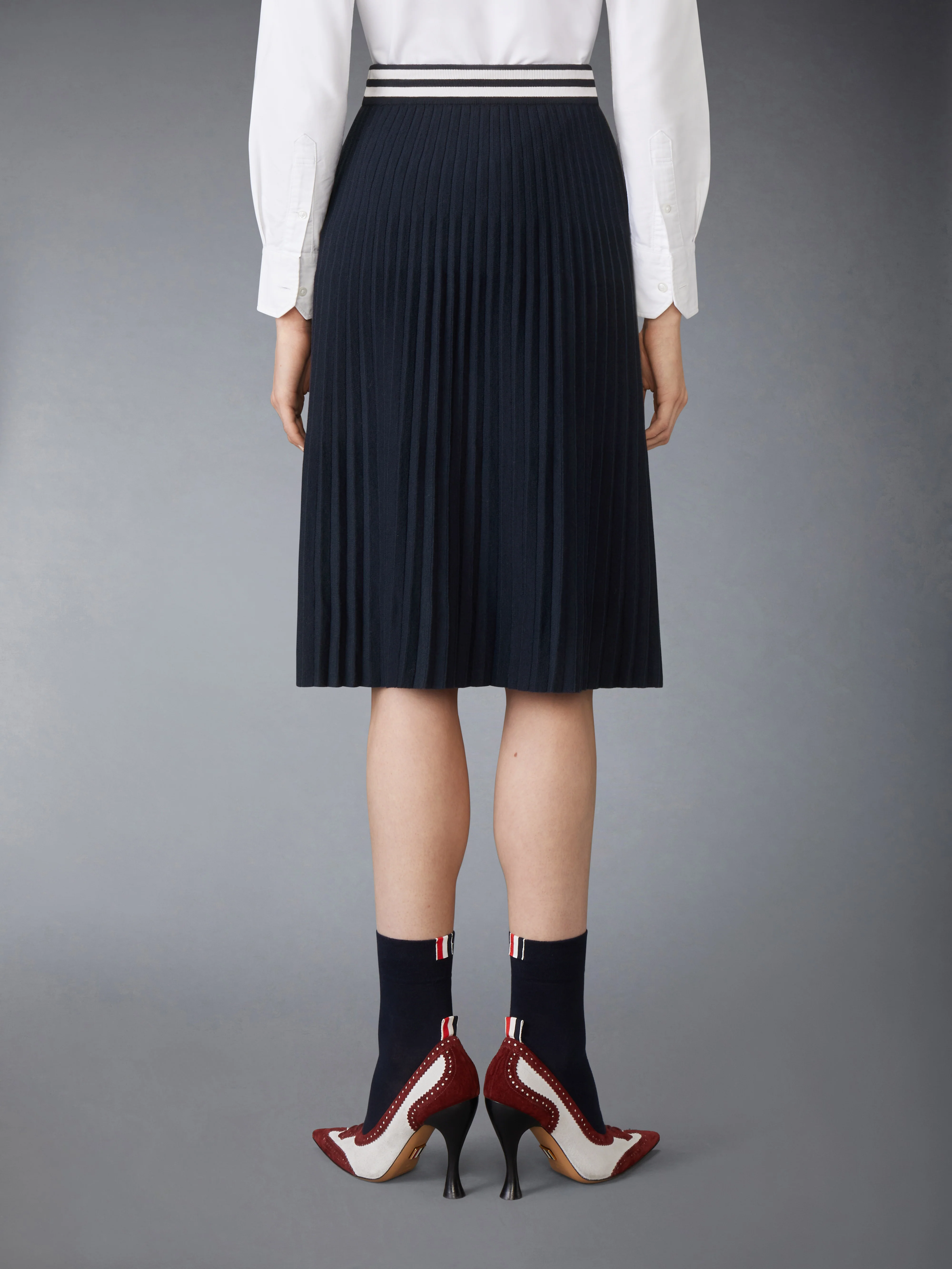 1320-plisse-merino-wool-silk-skirt-3.webp PLISSE MERINO WOOL SILK SKIRT