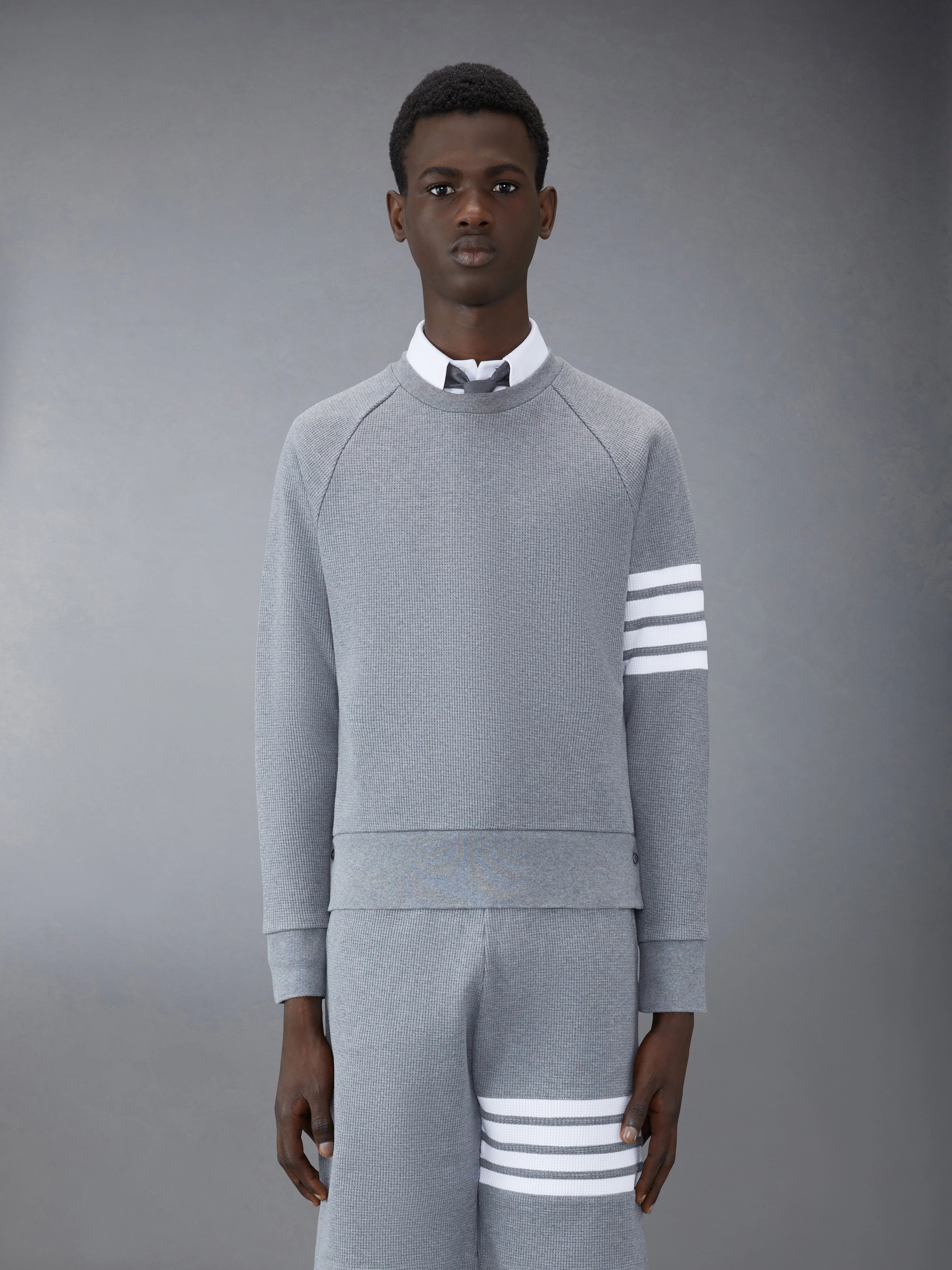 WAFFLE RAGLAN SWEATSHIRT
