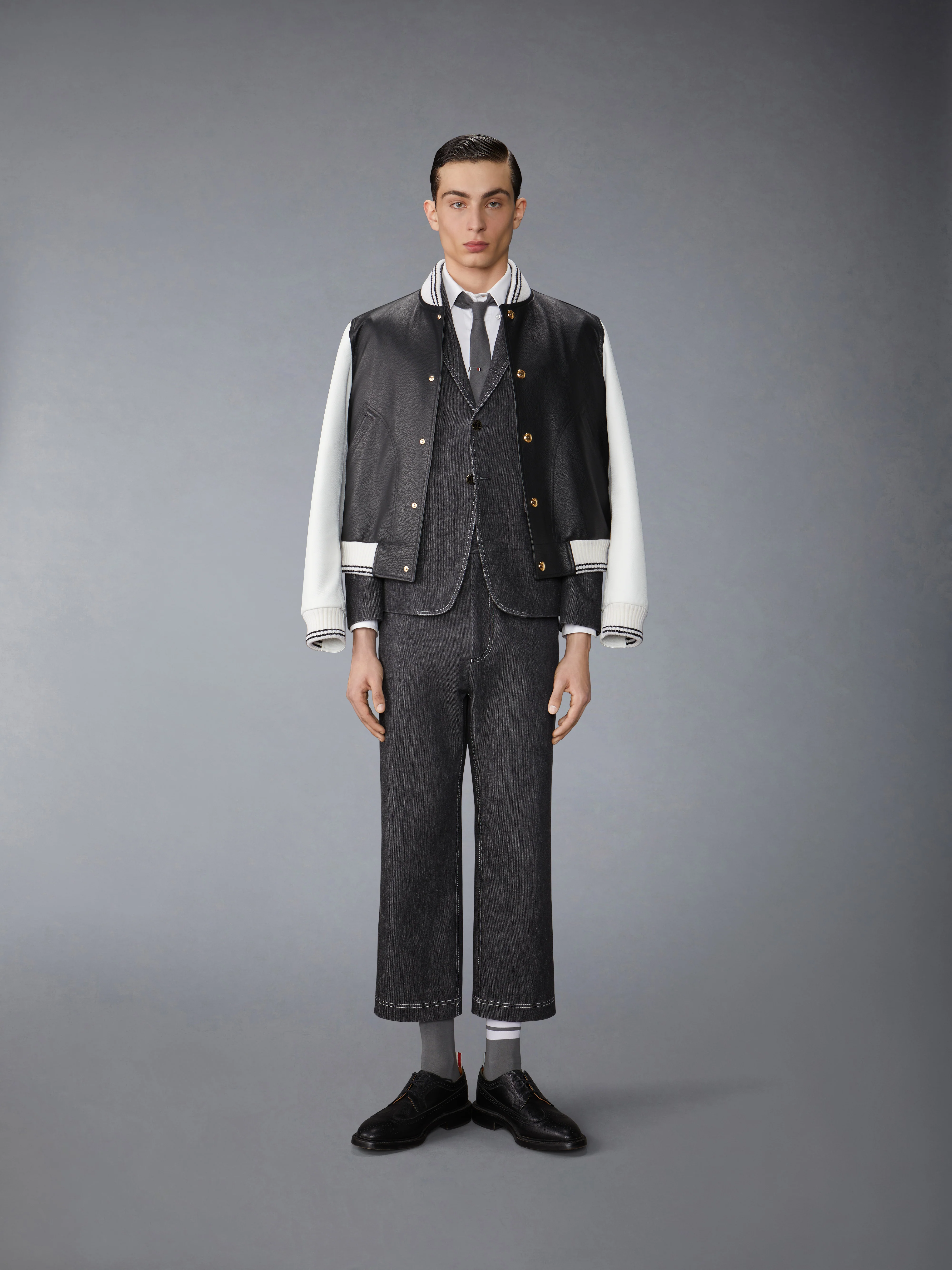 14208-washed-denim-contrast-topstitching-unconstructed-straight-leg-trousers-3.webp WASHED DENIM CONTRAST TOPSTITCHING UNCONSTRUCTED STRAIGHT LEG TROUSERS