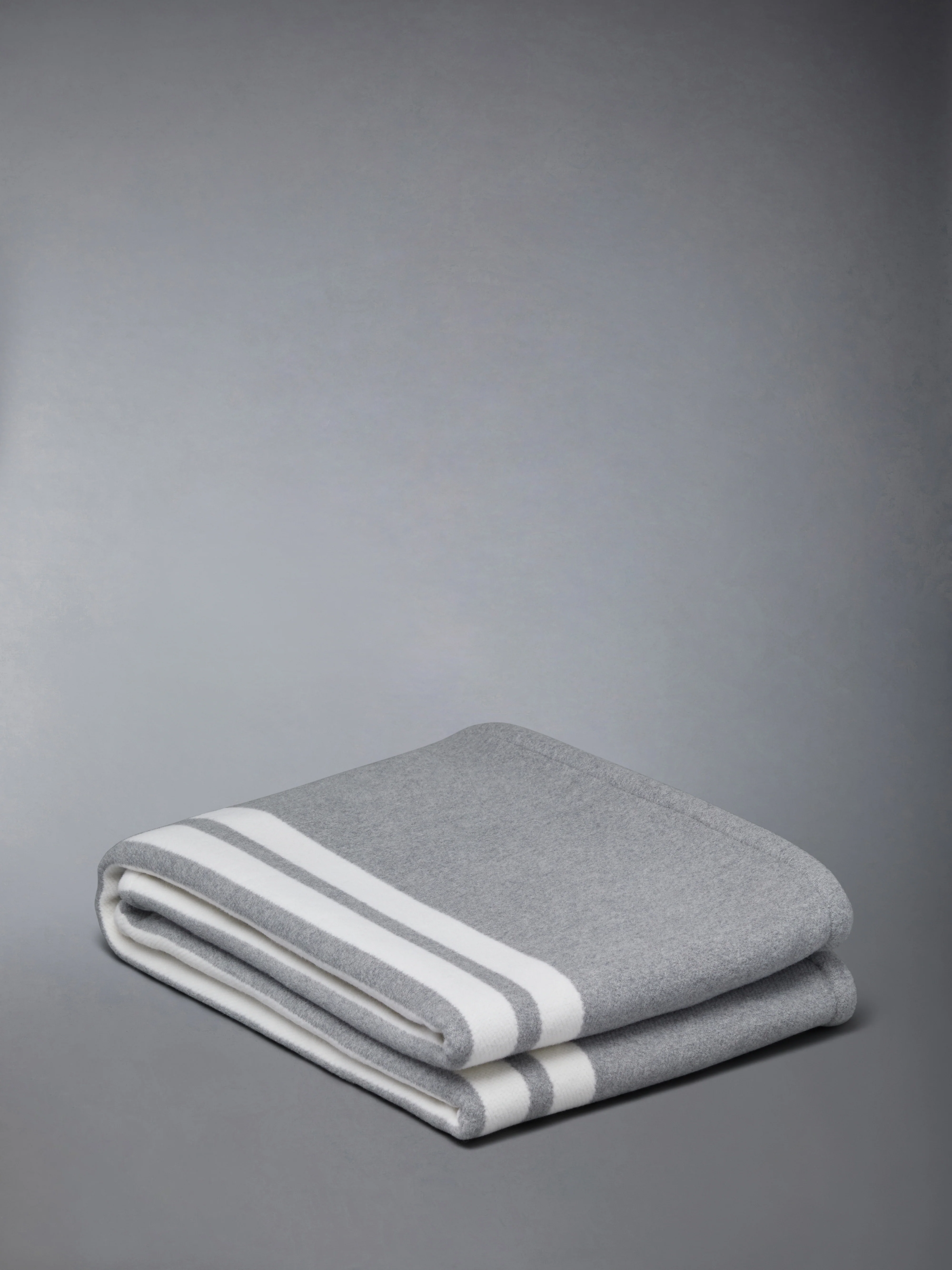 WOOL CASHMERE 4-BAR FRETTE BLANKET
