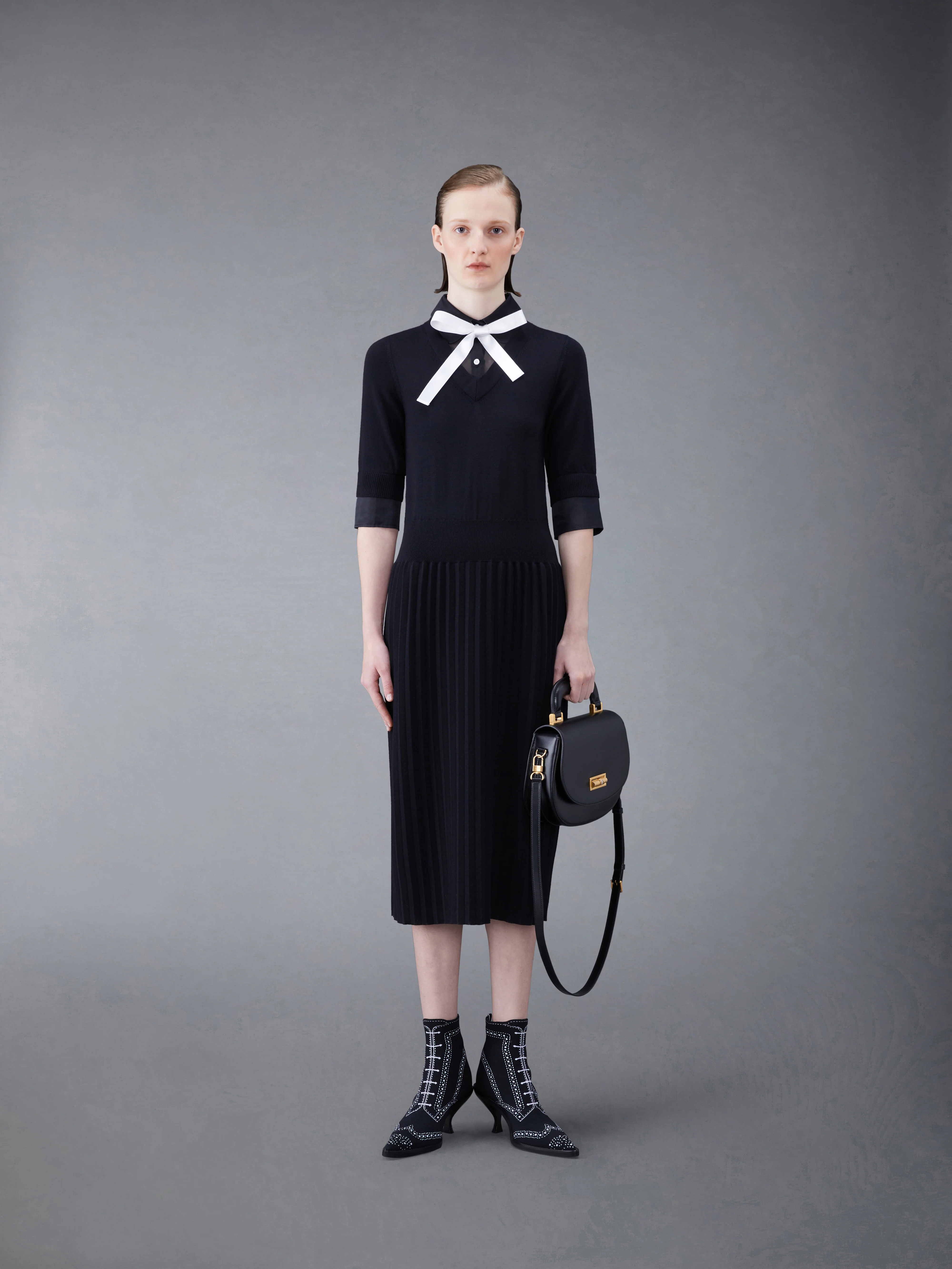 14824-wool-jersey-organza-pleated-bottom-ribbon-tie-combo-shirtdress-4.webp Wool Jersey Organza Pleated Bottom Ribbon Tie Combo Shirtdress