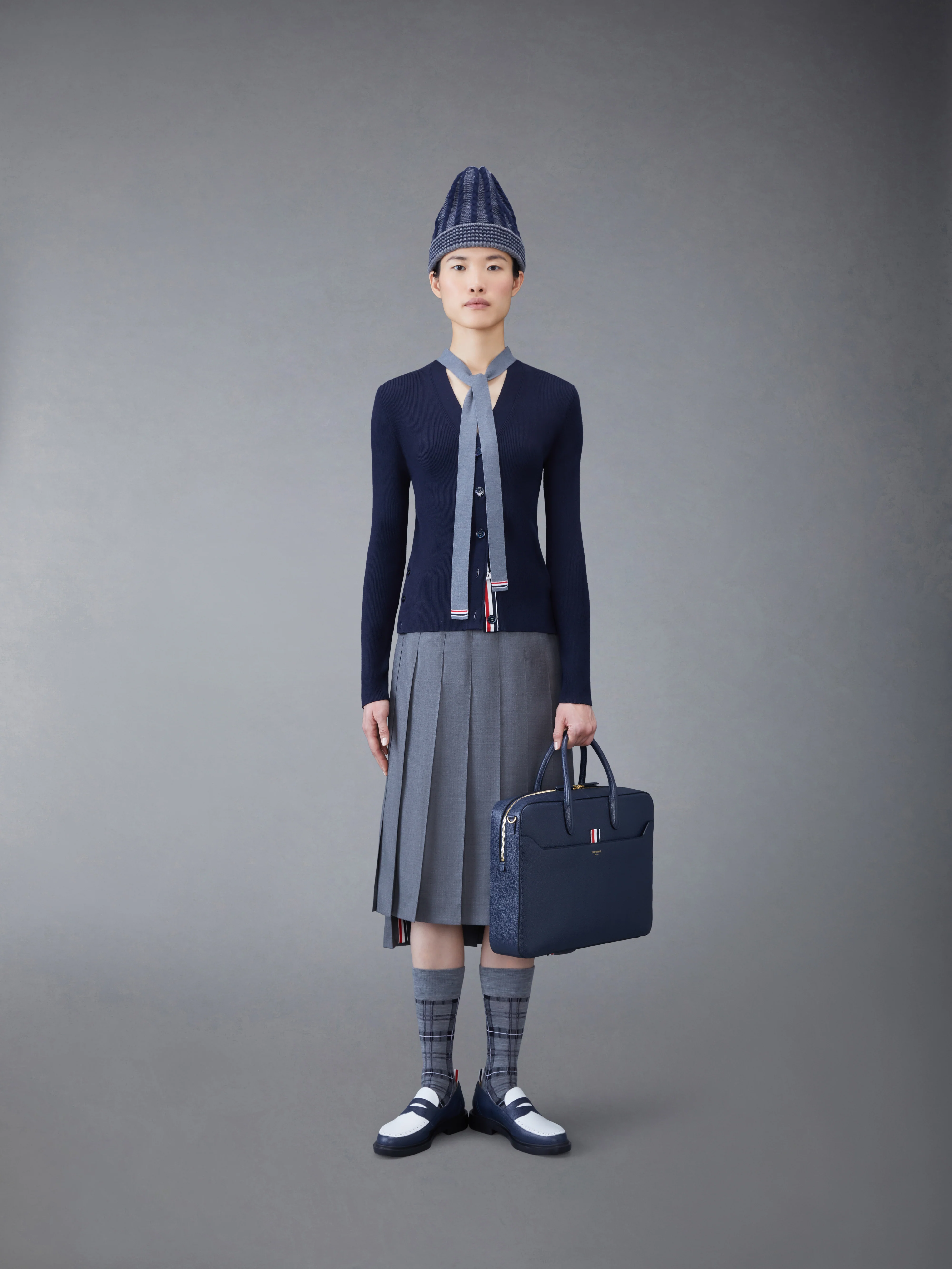 14964-wool-silk-rib-stripe-neck-tie-v-neck-cardigan-4.webp Wool Silk Rib Stripe Neck Tie V-neck Cardigan
