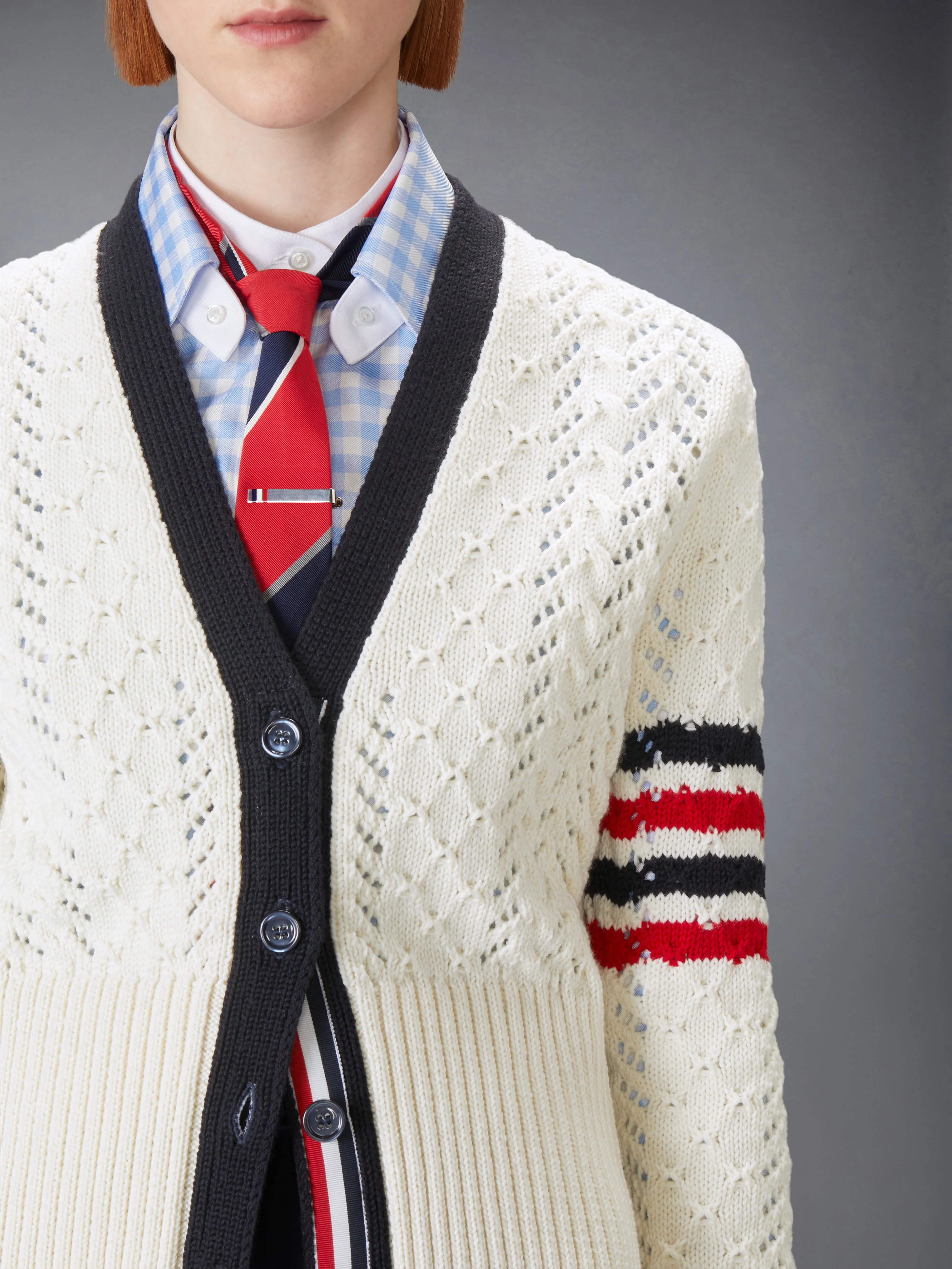 157-cable-pointelle-stitch-merino-wool-4-bar-cardigan-5.webp CABLE POINTELLE STITCH MERINO WOOL 4-BAR CARDIGAN