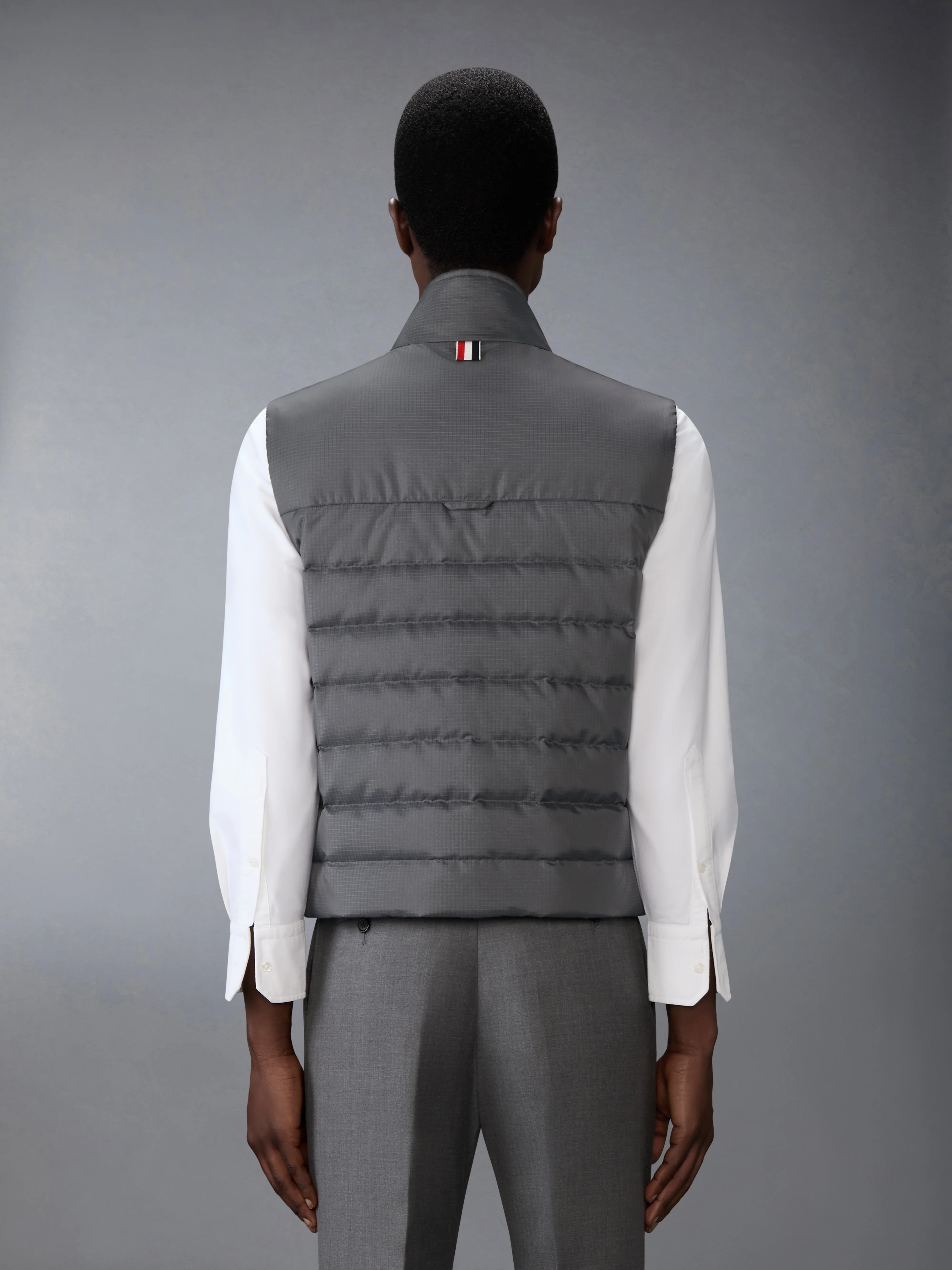 SHINY RIPSTOP LIGHTWEIGHT DOWN FILLED 4-BAR VEST
