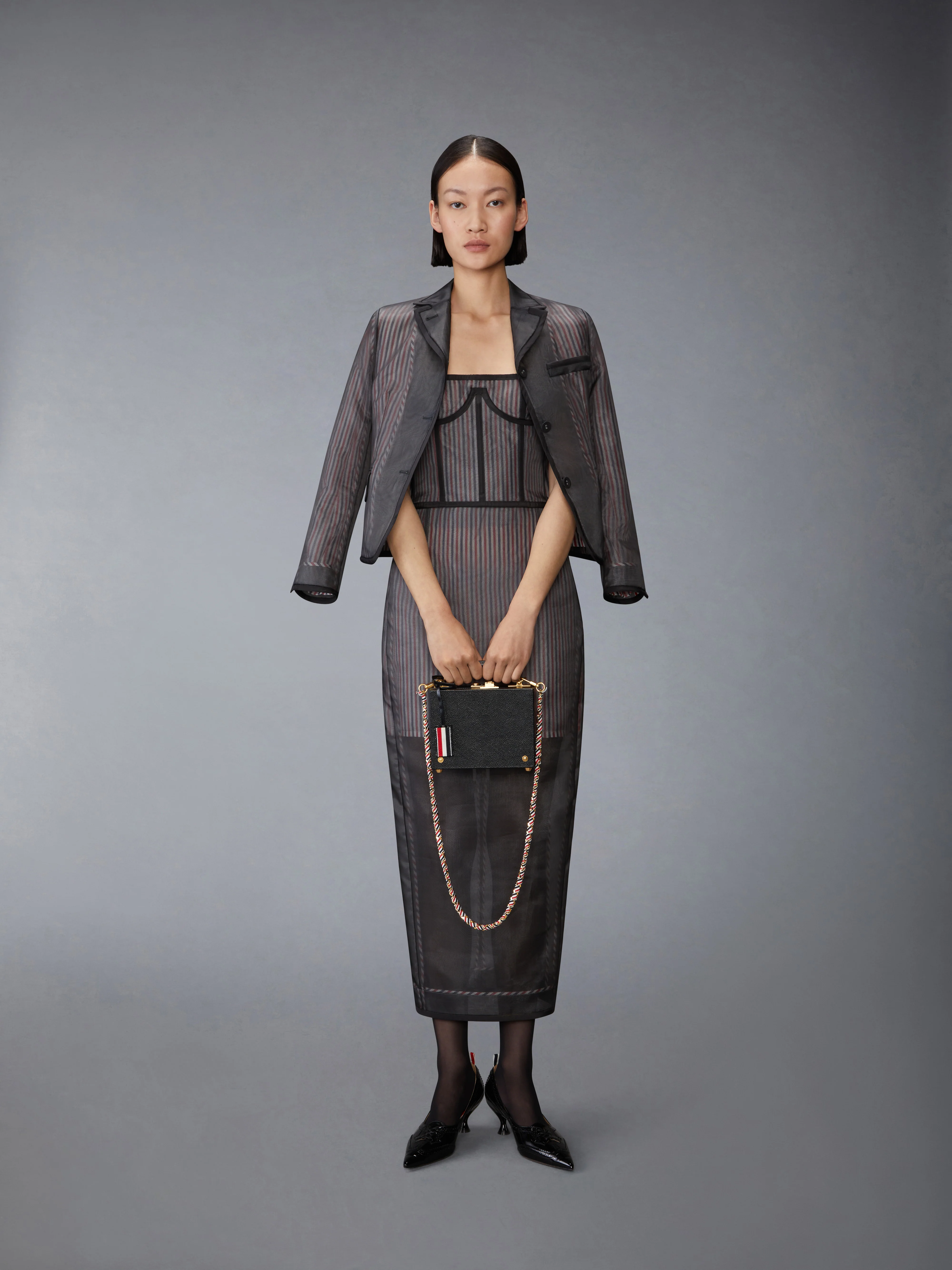 1641-silk-organza-high-waisted-pencil-skirt-5.webp SILK ORGANZA HIGH WAISTED PENCIL SKIRT