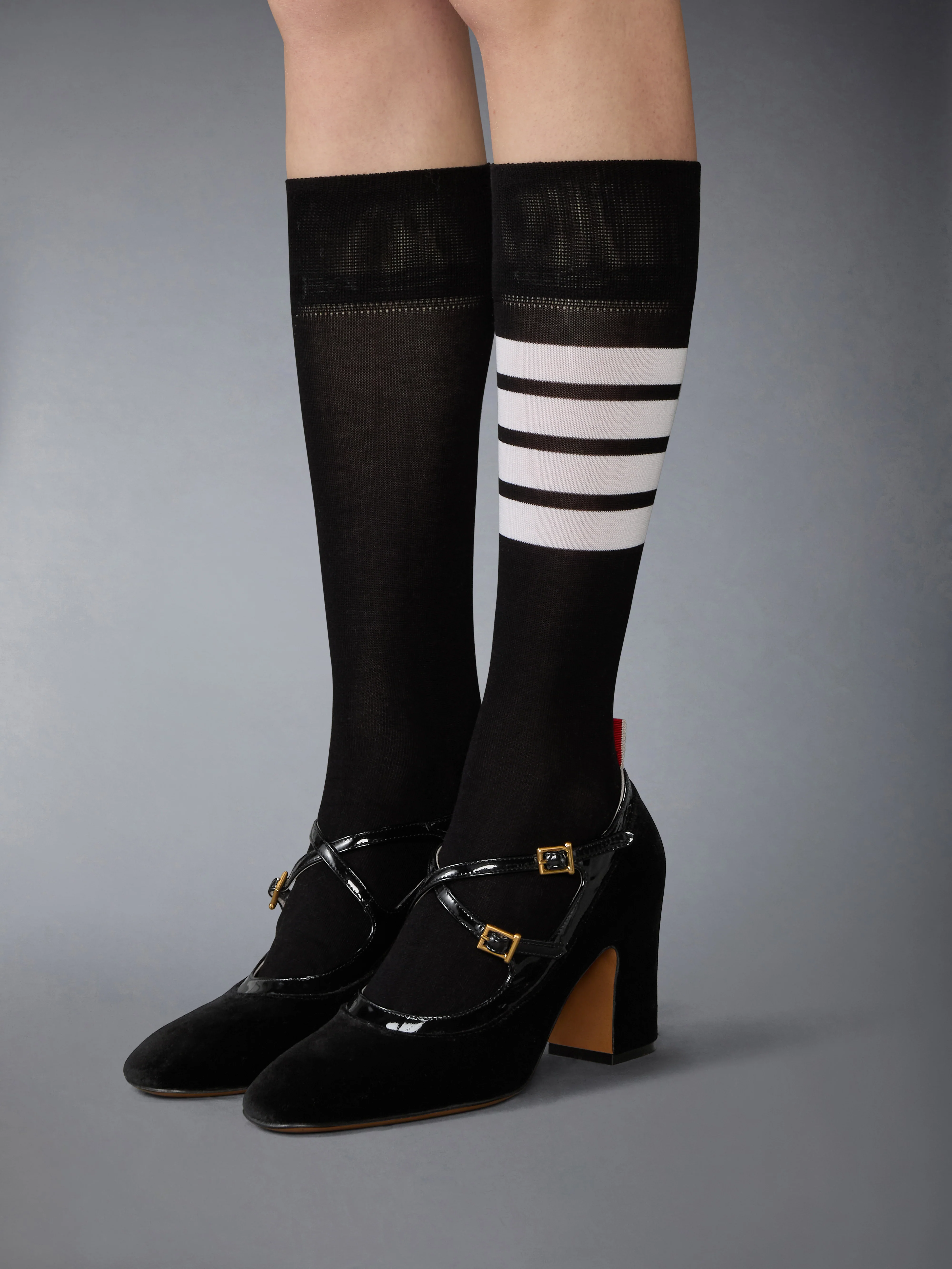 1678-soft-patent-criss-cross-thom-john-heel-75mm-4.webp SOFT PATENT CRISS CROSS THOM JOHN HEEL 75MM