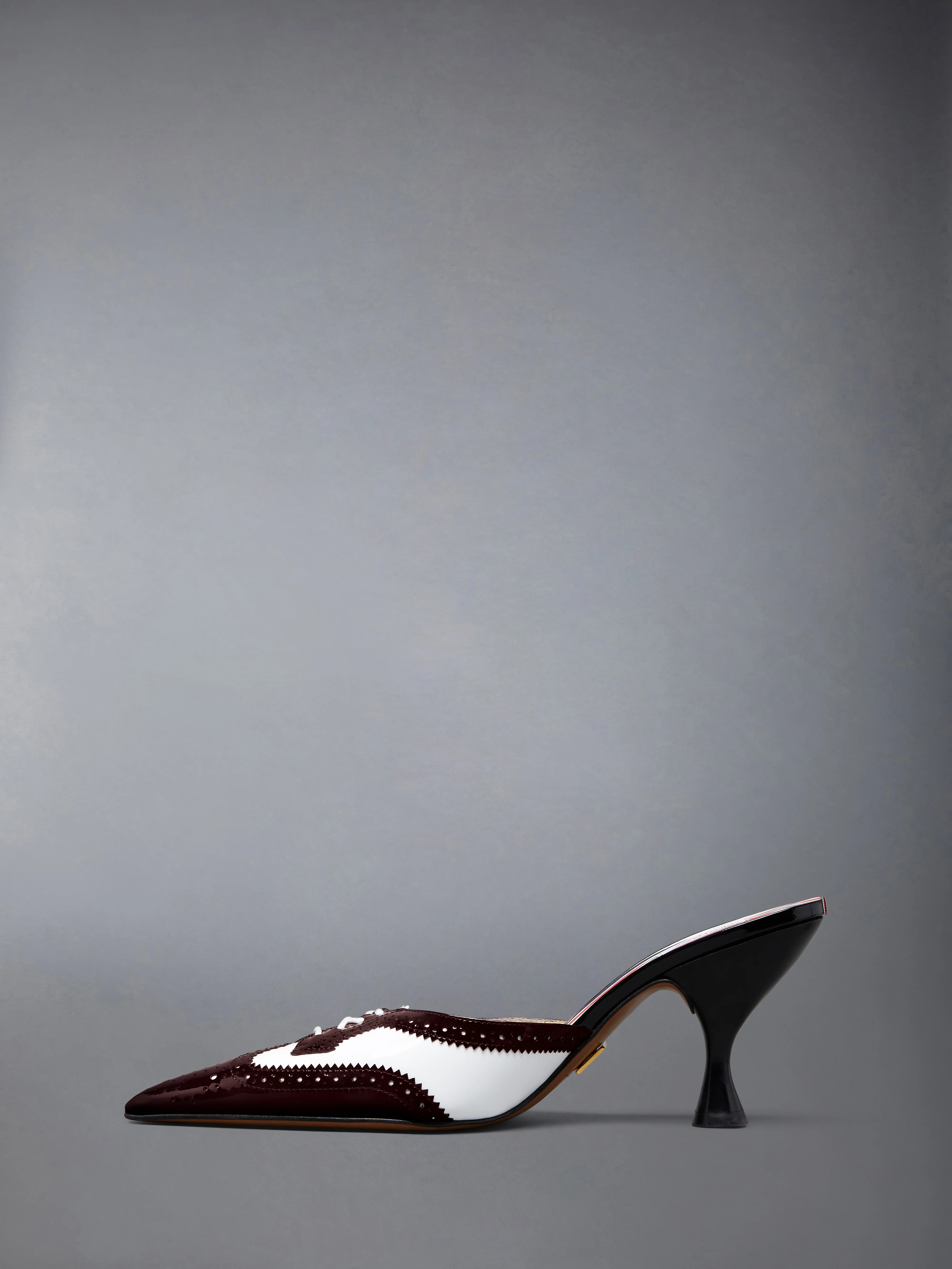 1811-soft-spazzolato-shiny-calf-heeled-mule-75mm-3.webp SOFT SPAZZOLATO SHINY CALF HEELED MULE 75MM
