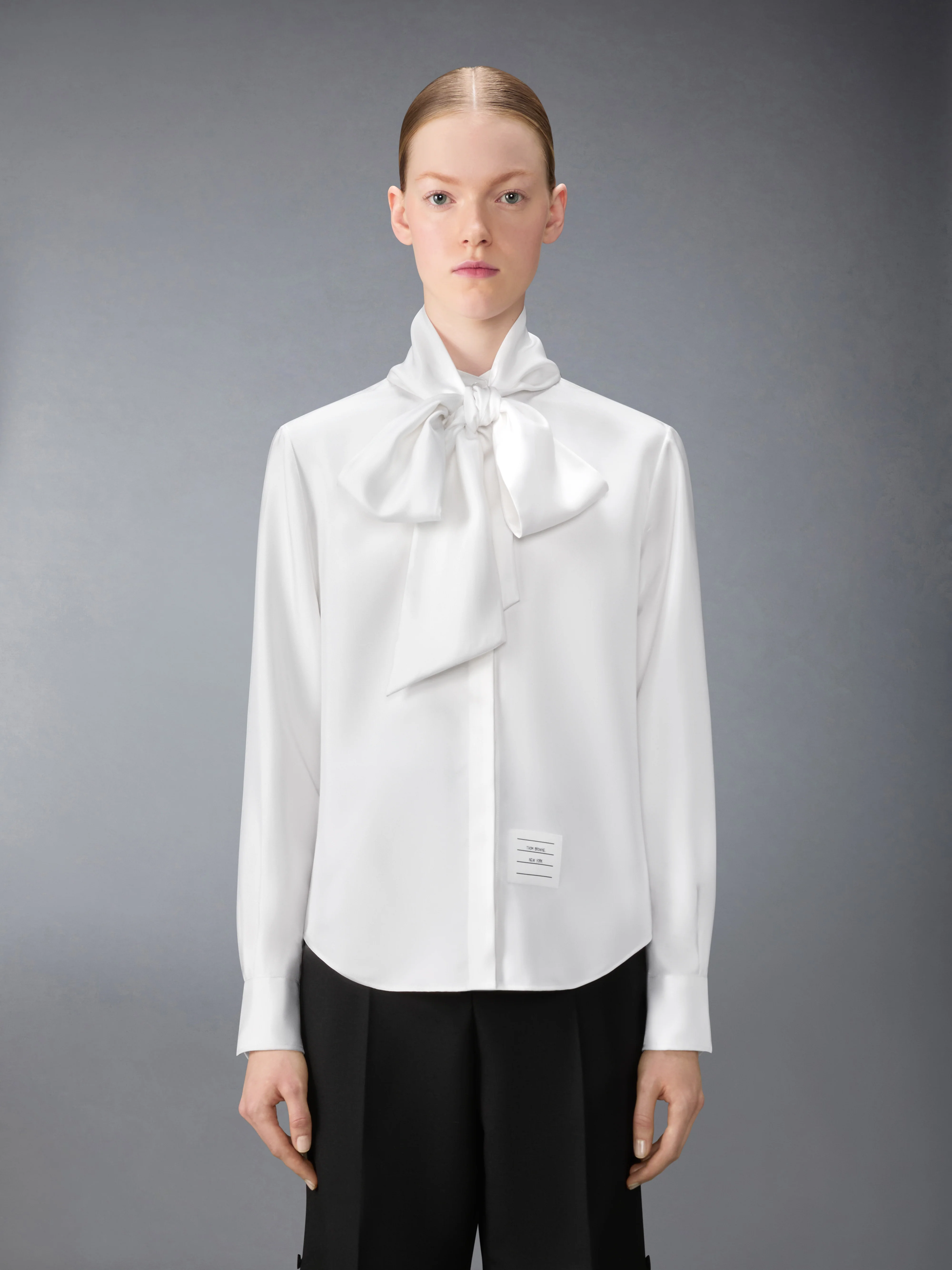 1888-solid-silk-twill-detachable-collar-shirt-3.webp SOLID SILK TWILL DETACHABLE COLLAR SHIRT