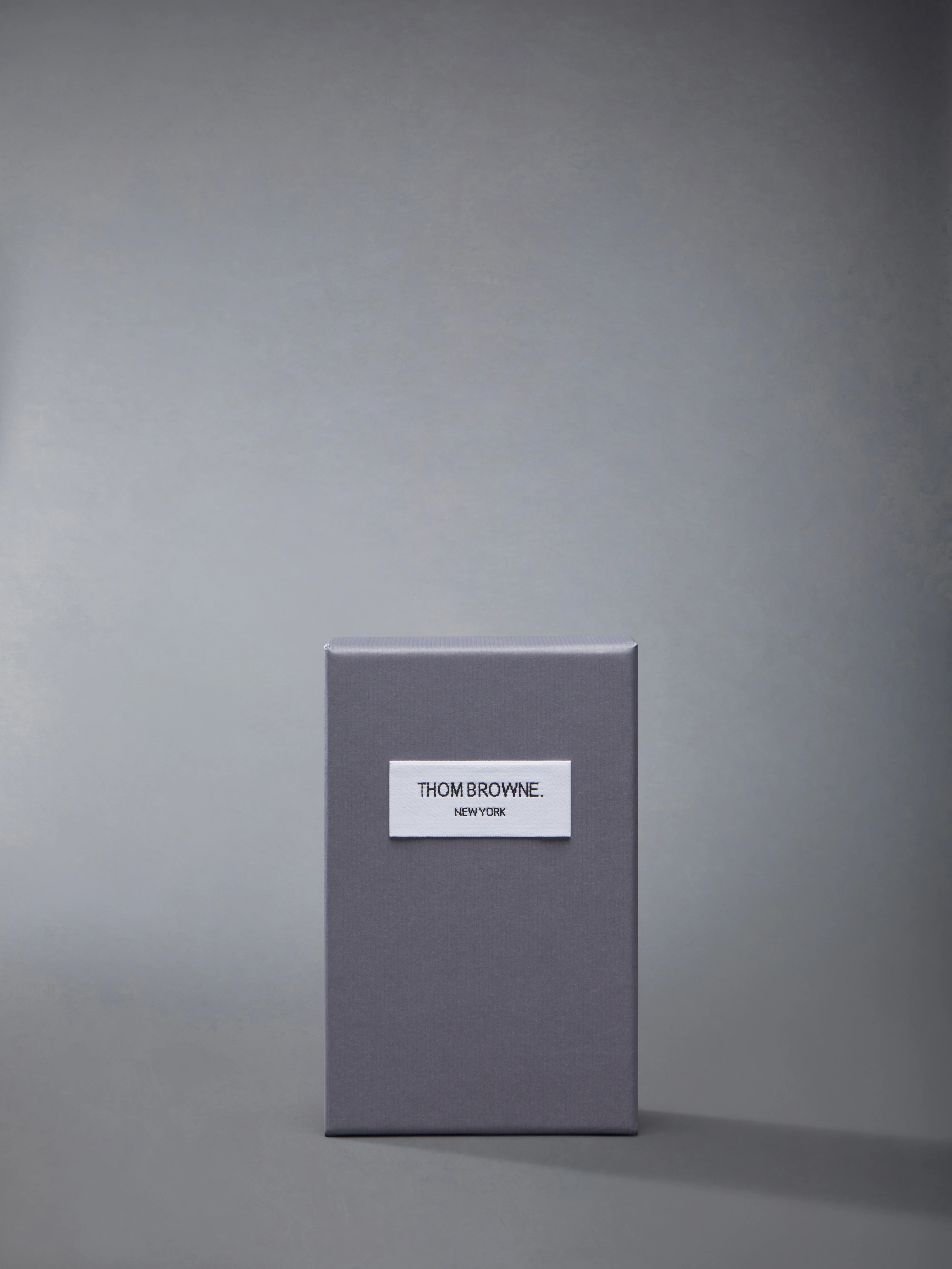 2260-09-27-65-01-vetyver-cucumber-eau-du-parfum-40ml-4.webp 09.27.65.01 Vetyver & Cucumber Eau Du Parfum 40ml