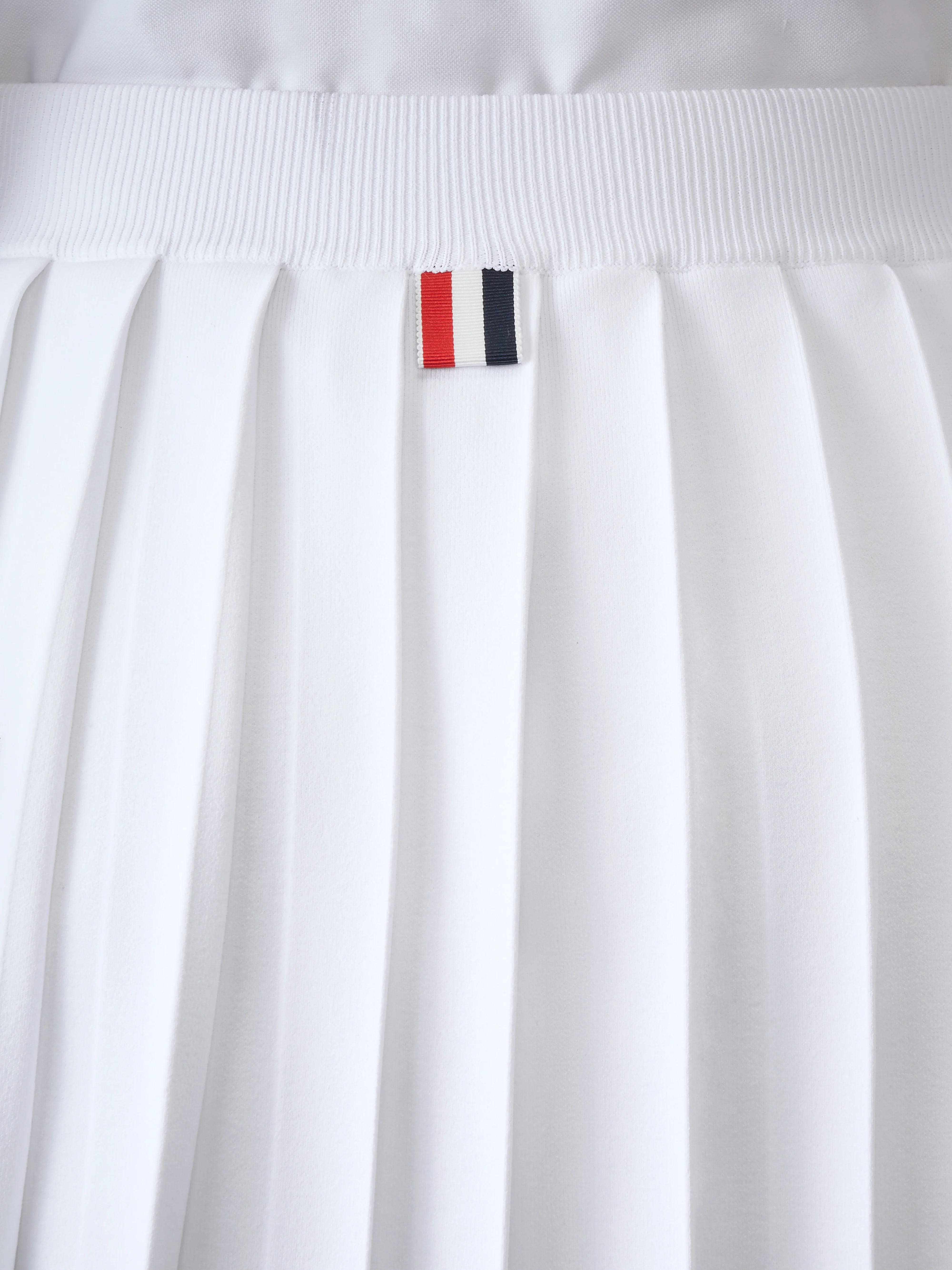 2320-4-bar-pleated-hector-skirt-6.webp 4-BAR PLEATED HECTOR SKIRT