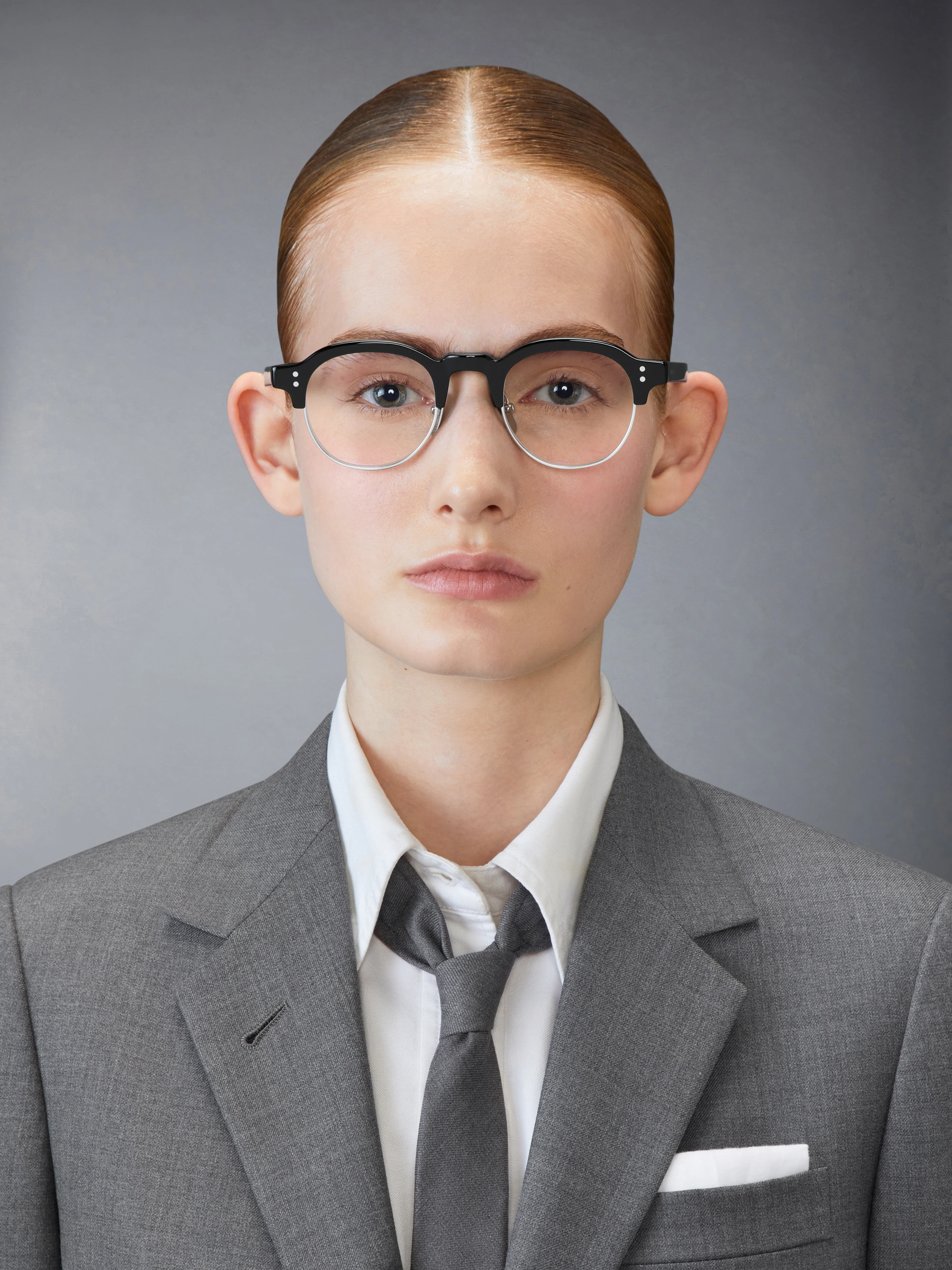 2348-acetate-and-titanium-oval-eyeglasses-3.webp ACETATE AND TITANIUM OVAL EYEGLASSES