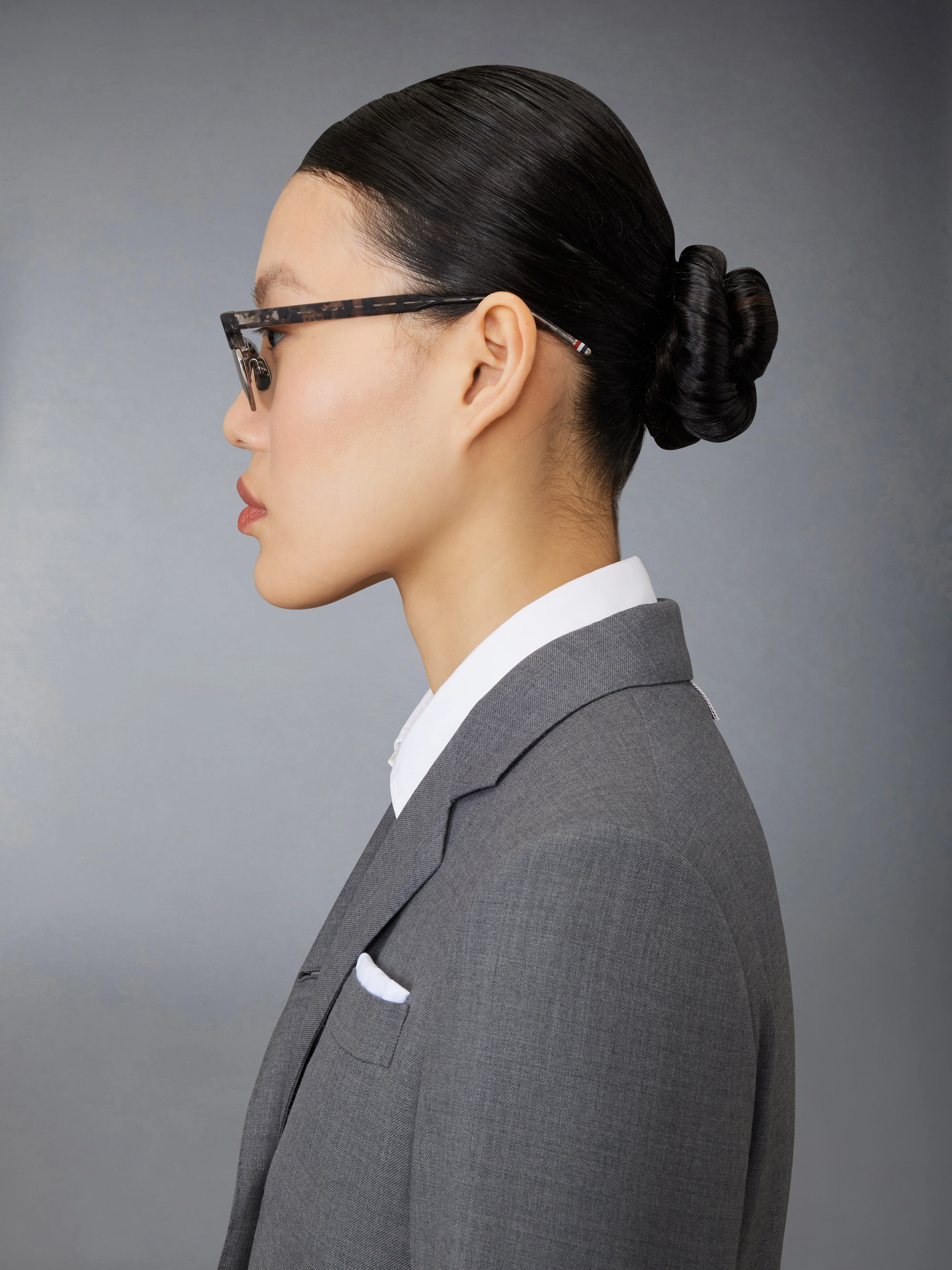 2349-acetate-and-titanium-oval-sunglasses-5.webp ACETATE AND TITANIUM OVAL SUNGLASSES