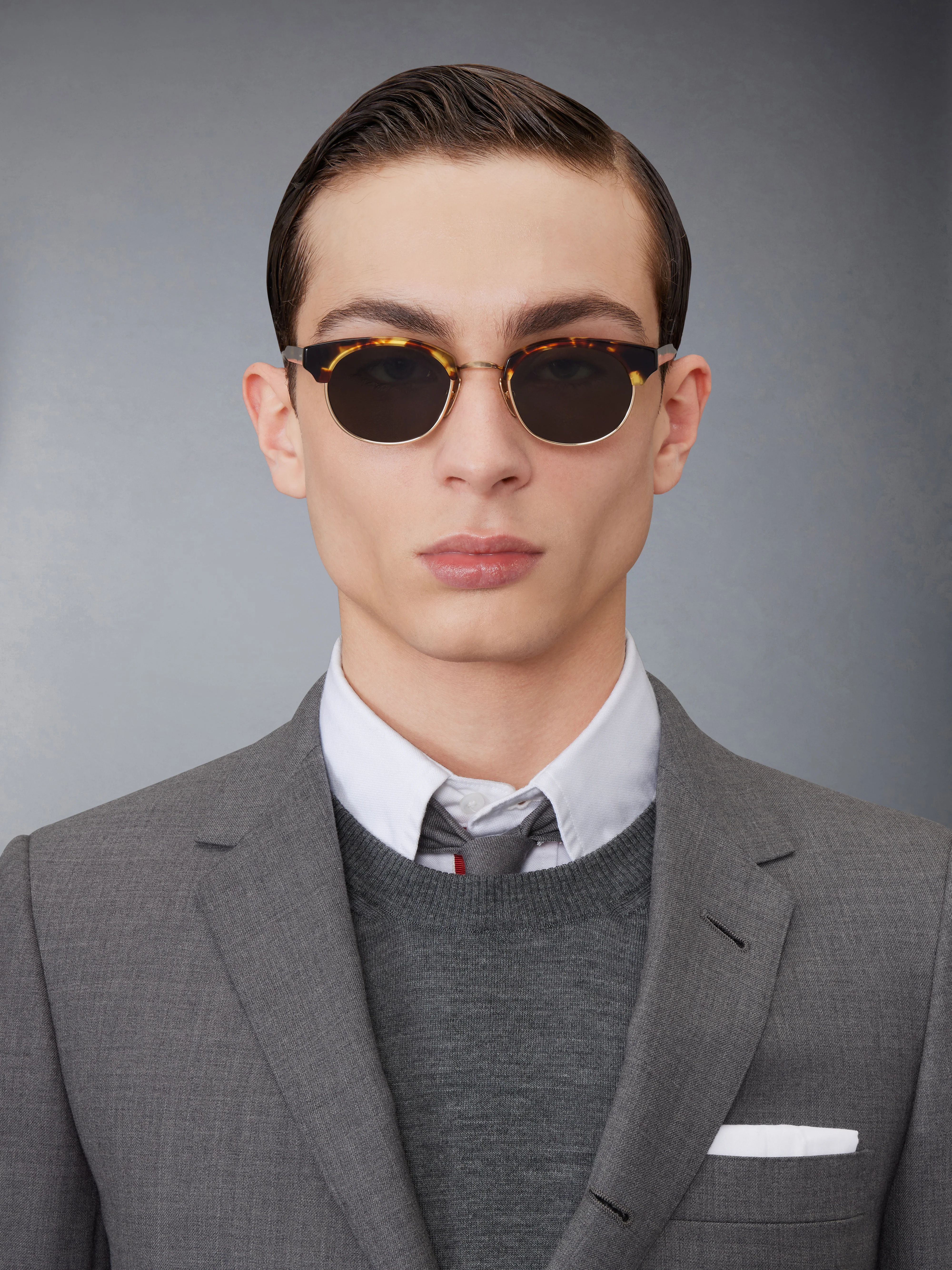 2350-acetate-and-titanium-oval-sunglasses-3.webp ACETATE AND TITANIUM OVAL SUNGLASSES