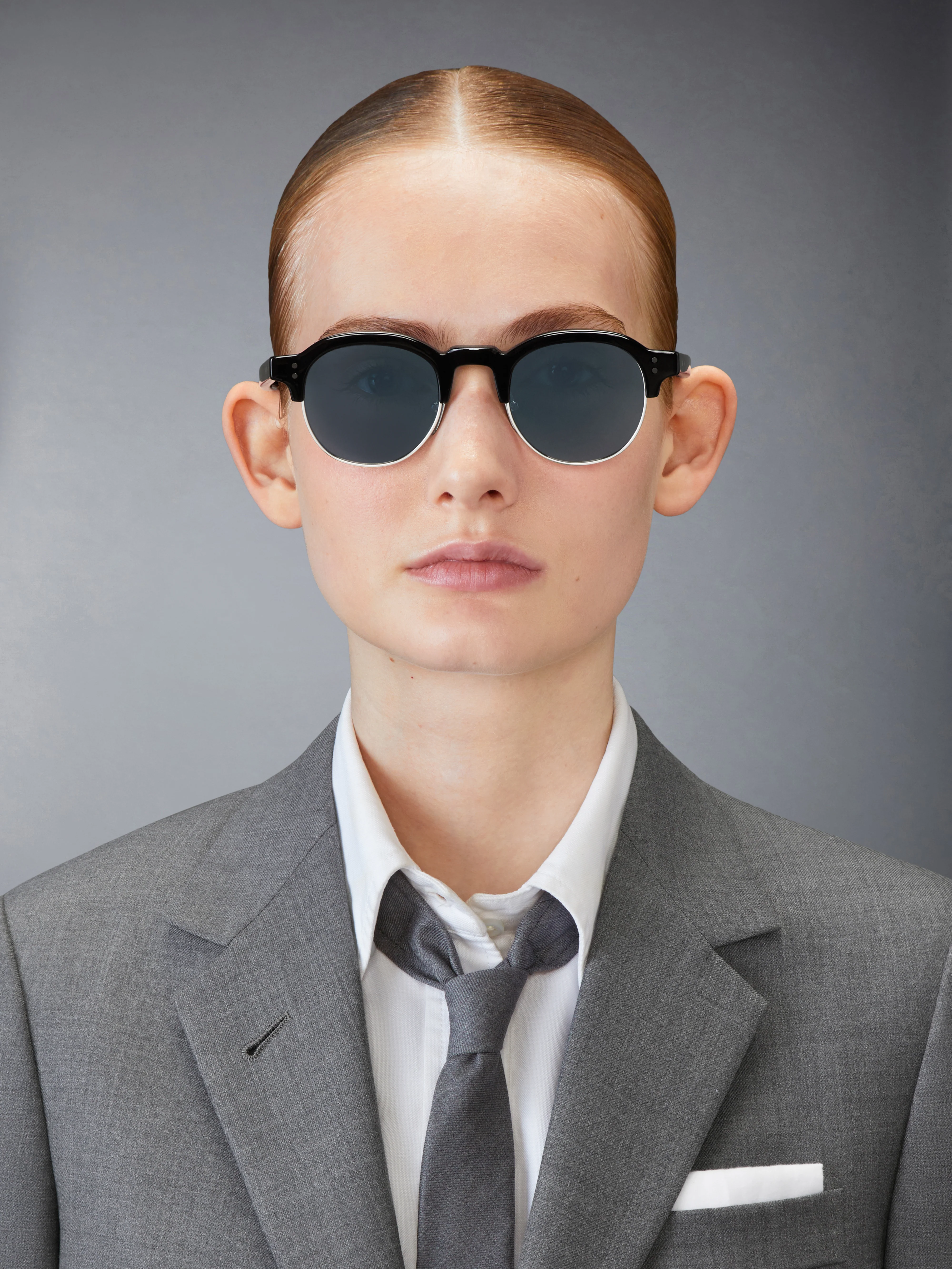 2351-acetate-and-titanium-oval-sunglasses-3.webp ACETATE AND TITANIUM OVAL SUNGLASSES