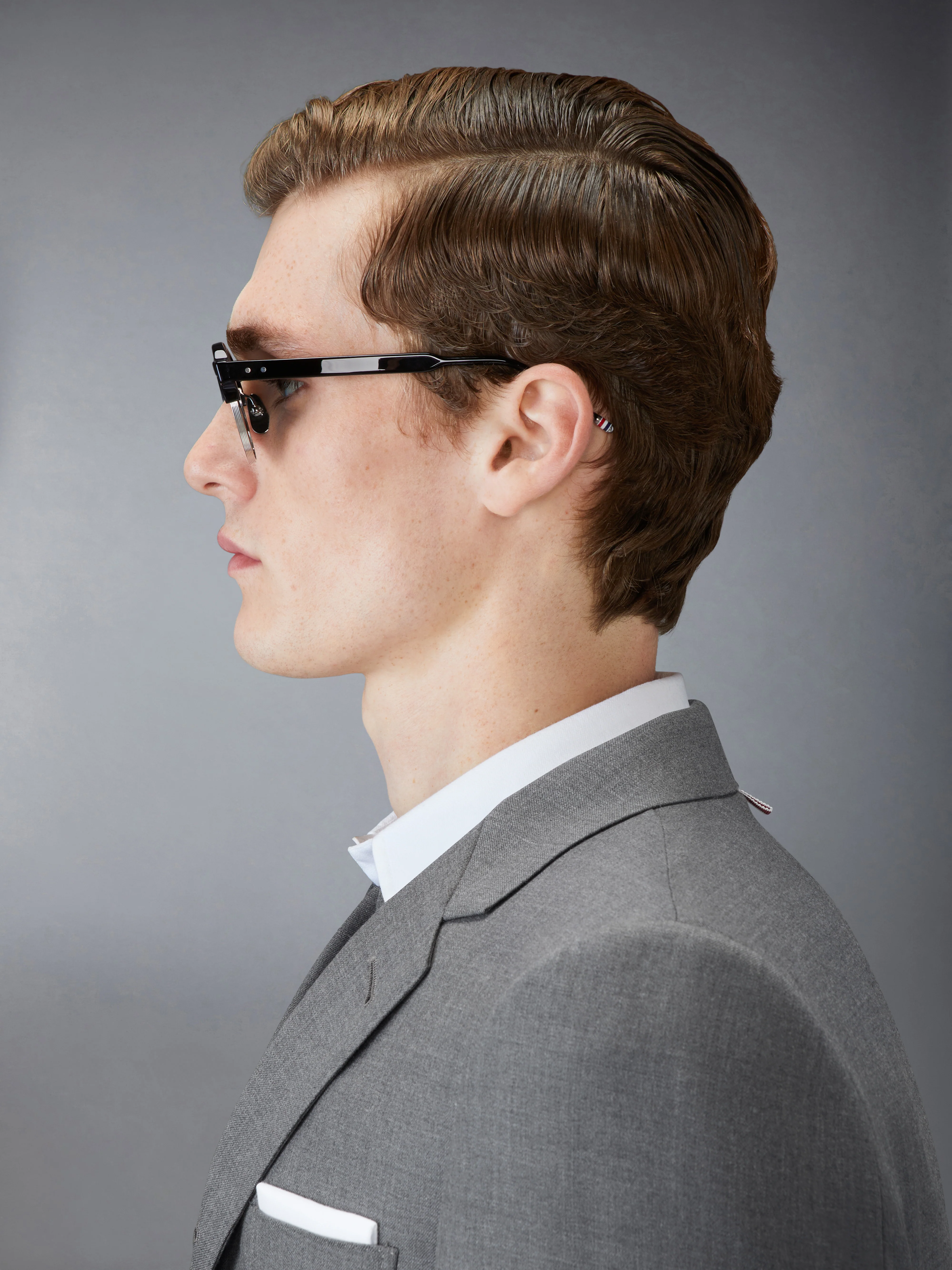 2351-acetate-and-titanium-oval-sunglasses-4.webp ACETATE AND TITANIUM OVAL SUNGLASSES
